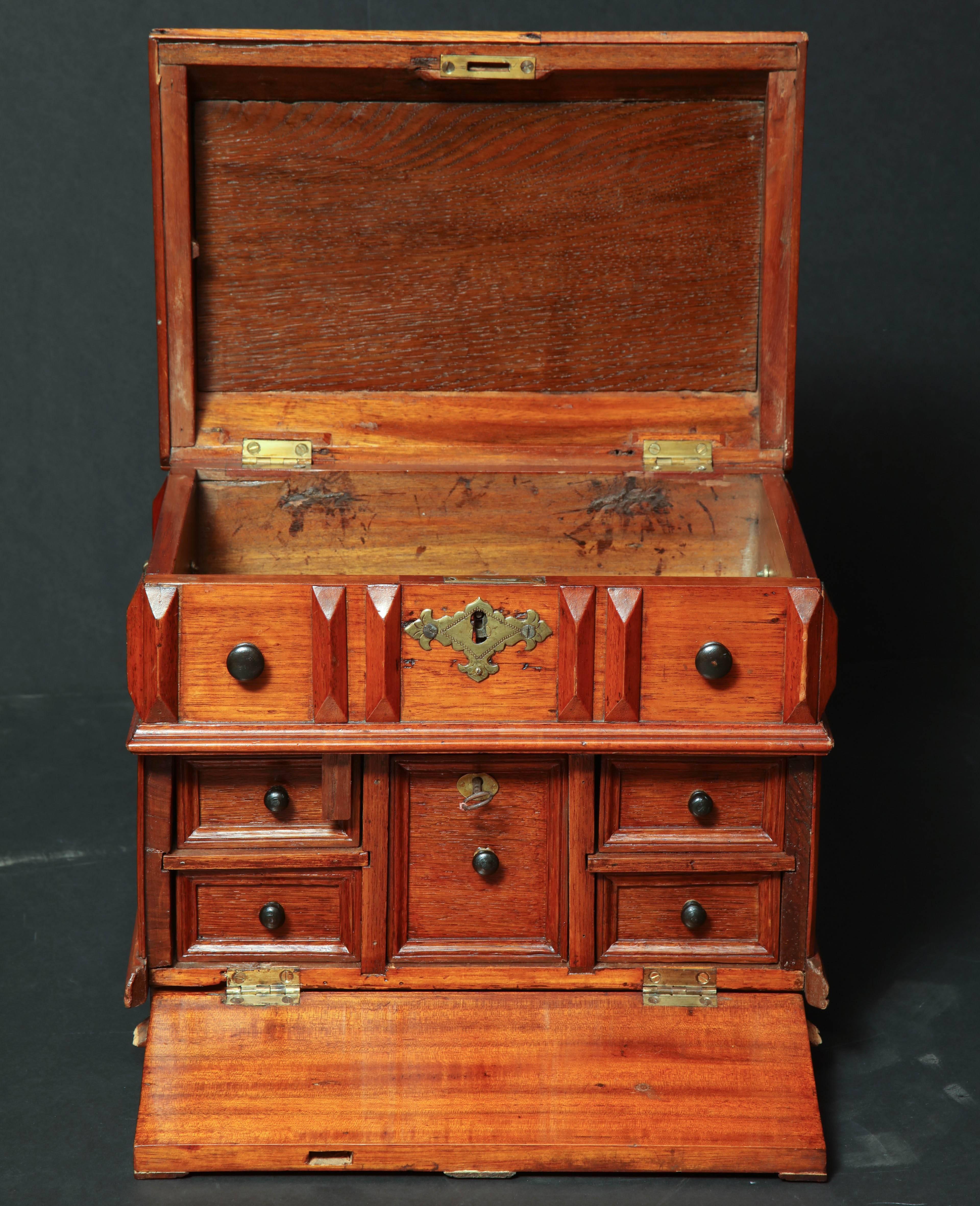 English Rare 17th Century Box
