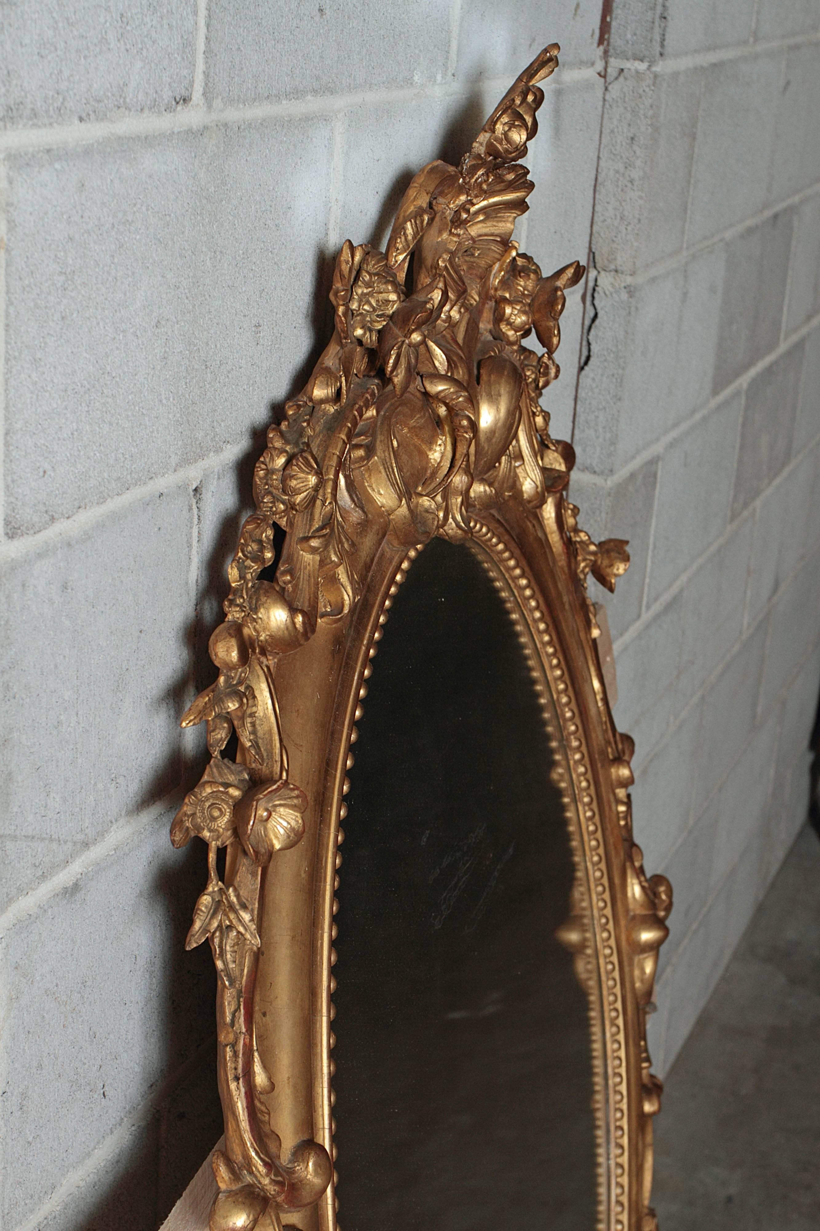 French 19th Century Carved and Gilt Beautiful Louis XV Oval Mirror 5