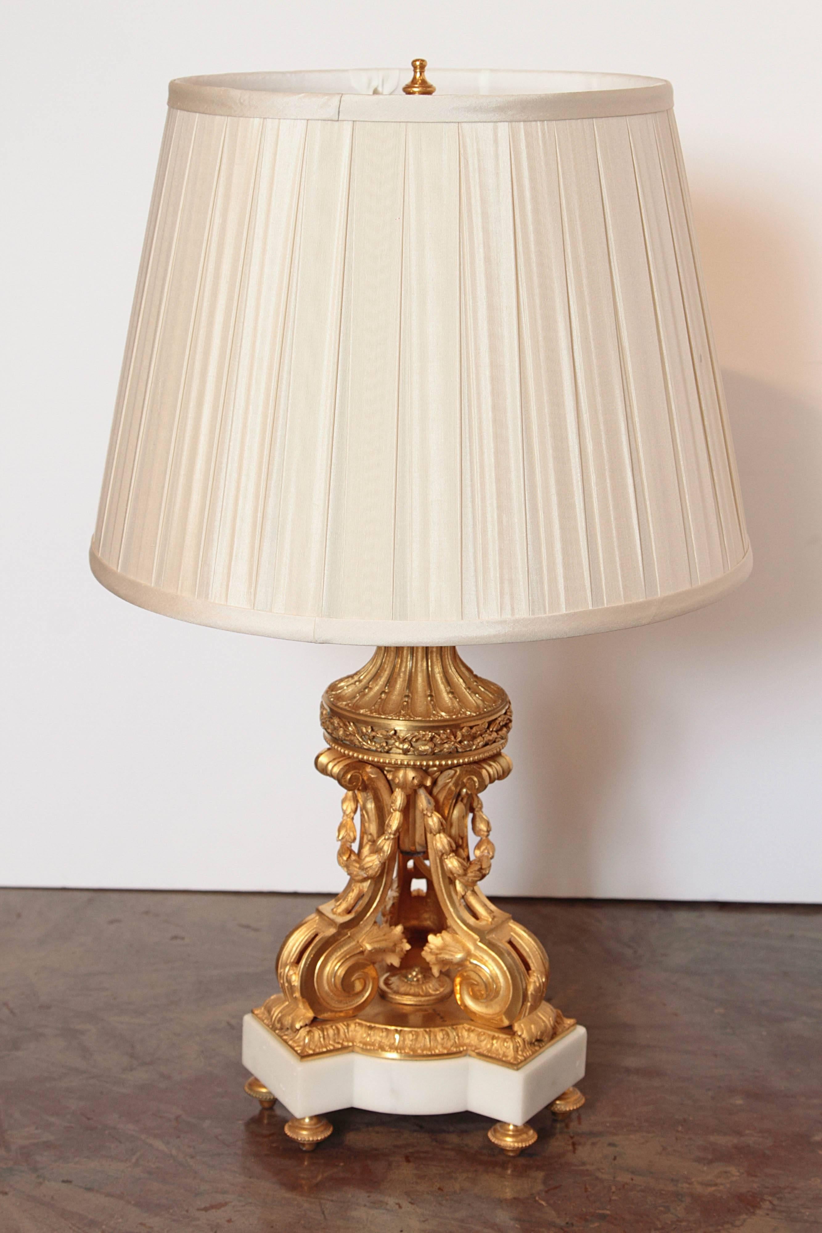 19th Century Pair of Finest Quality Mercury Gilt Bronze Louis XVI Lamps