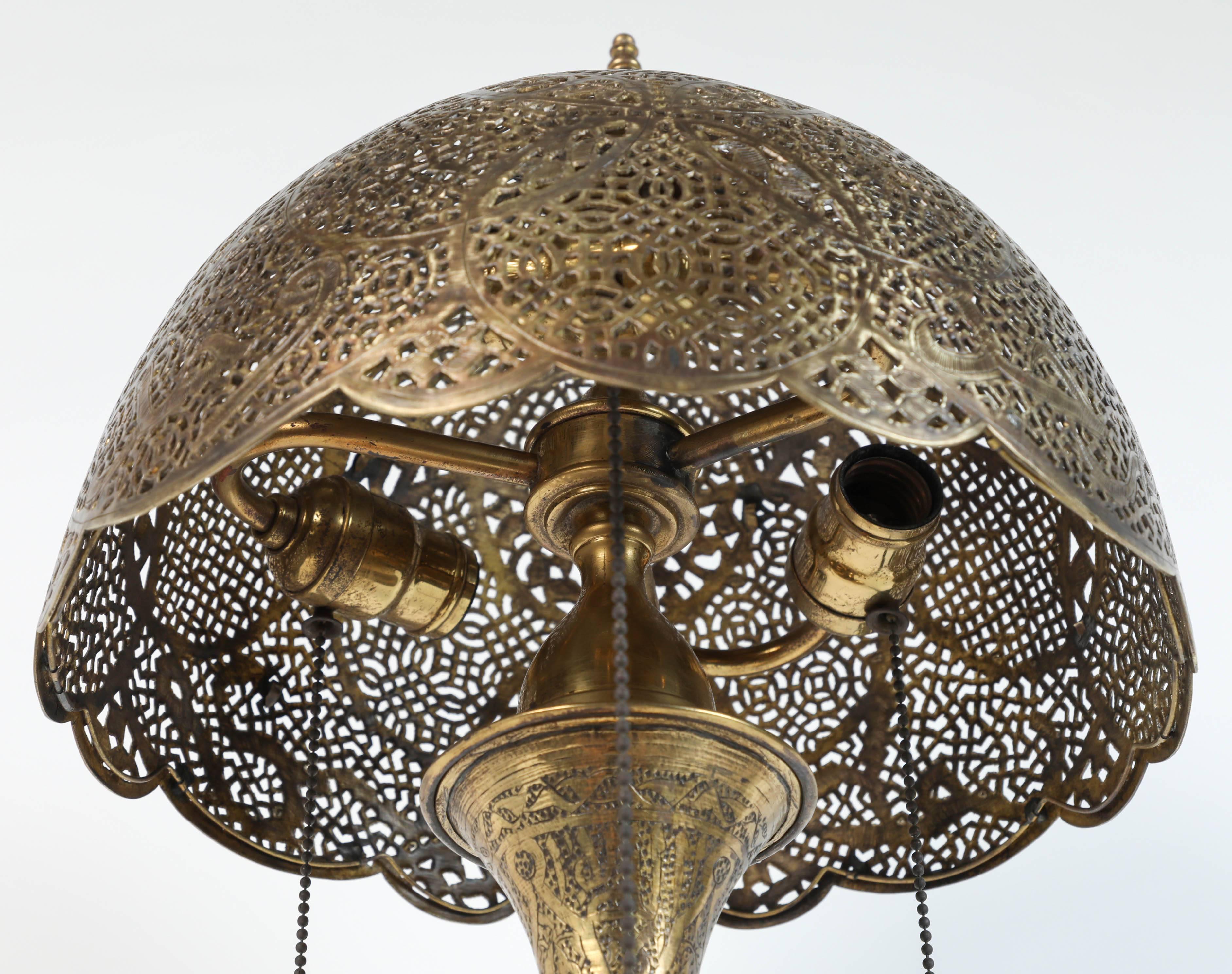 arabic table lamp