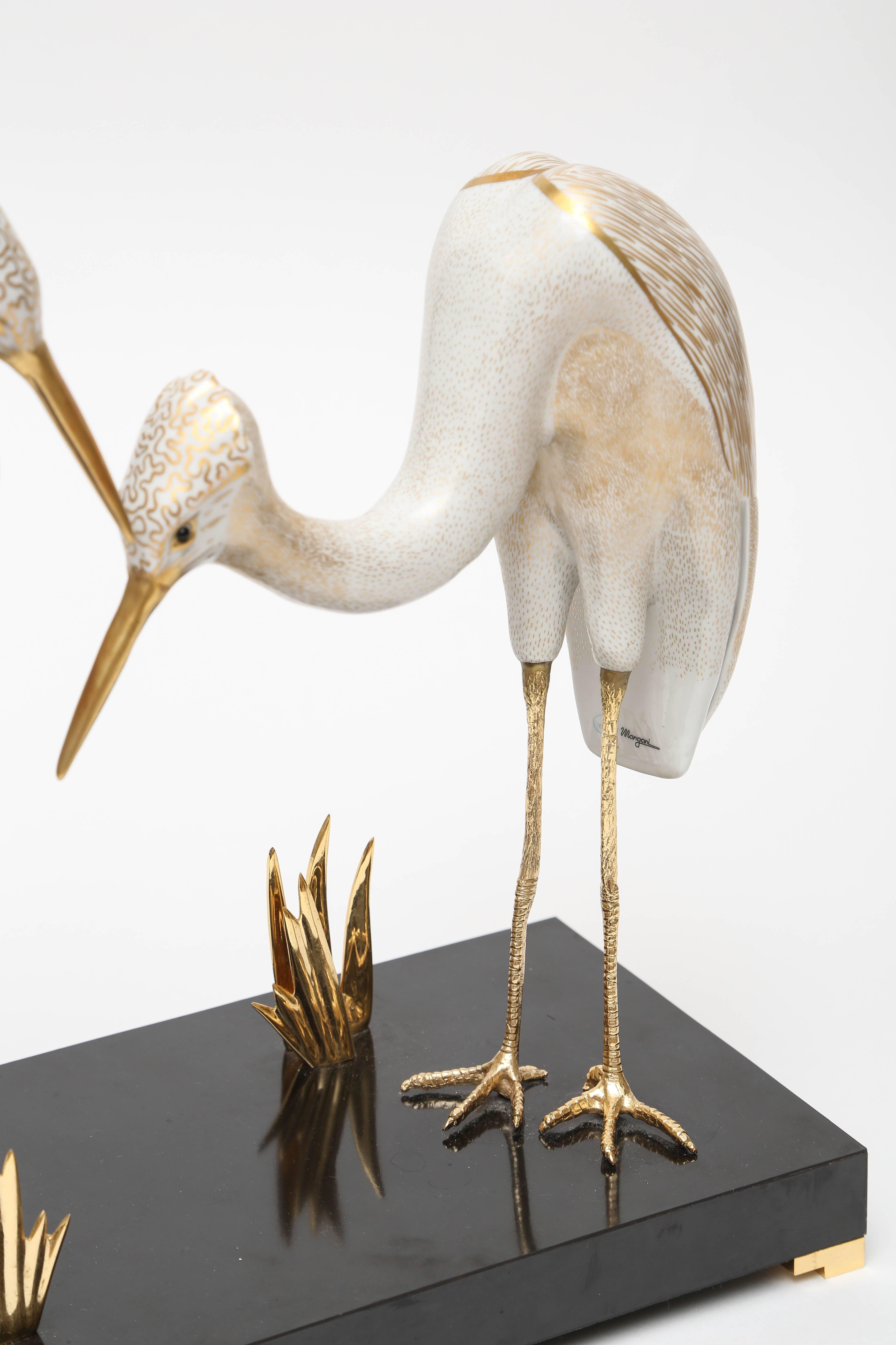 Pair of Oggetti Porcelain Storks on Stand In Excellent Condition In West Palm Beach, FL