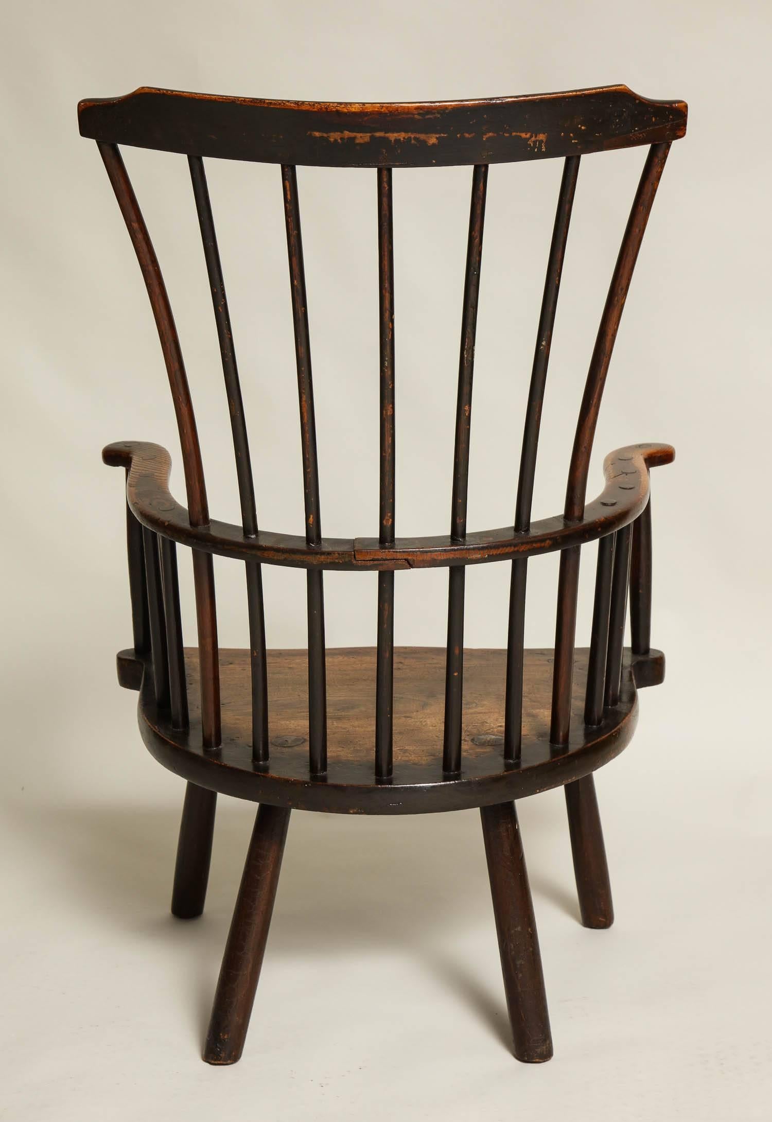 Rustic 18th Century English Windsor Armchair 3