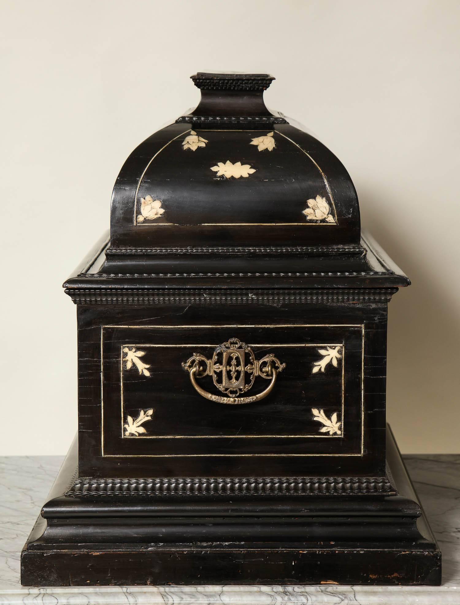 17th Century Flemish Ebony and Bone Jewel Box 2