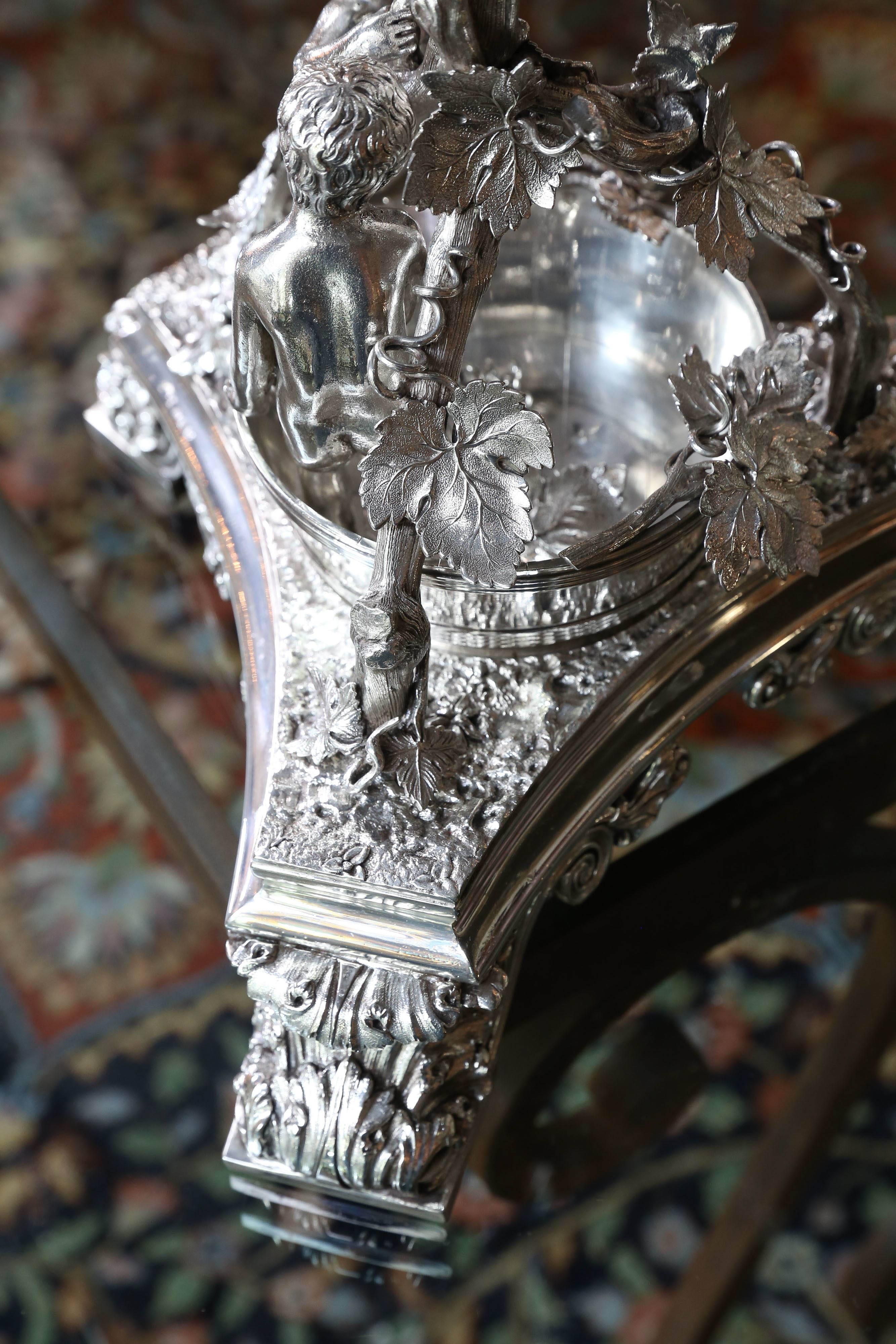 Monumental Very Fine English Silver Plated Epergne For Sale 1