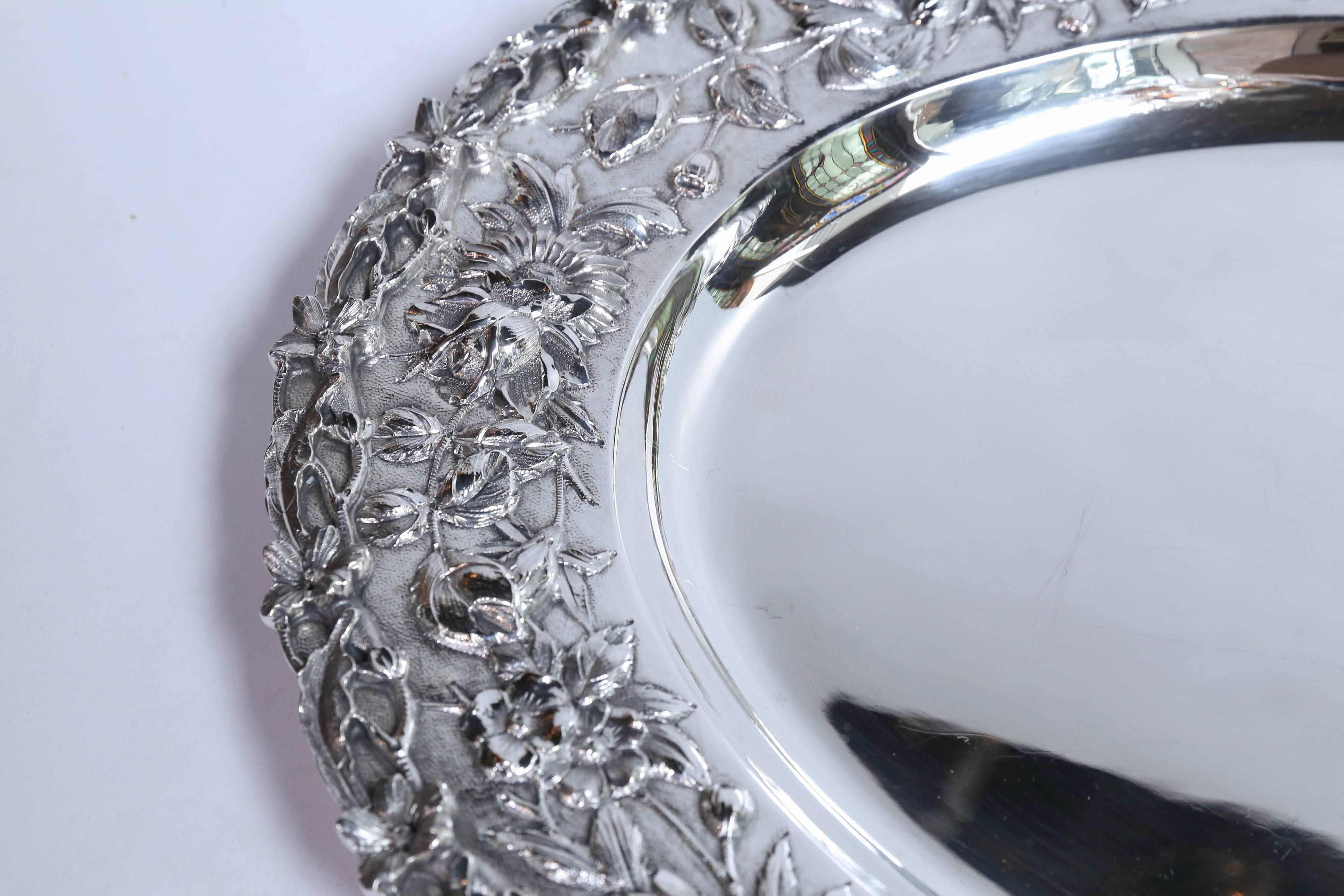 Oval Sterling Serving Tray by Kirk Stieff with Repousse Border In Good Condition For Sale In Houston, TX