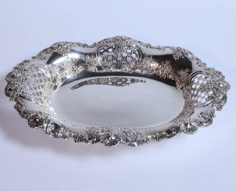 Tiffany and Co. Sterling Silver Oval Serving Tray For Sale at 1stDibs