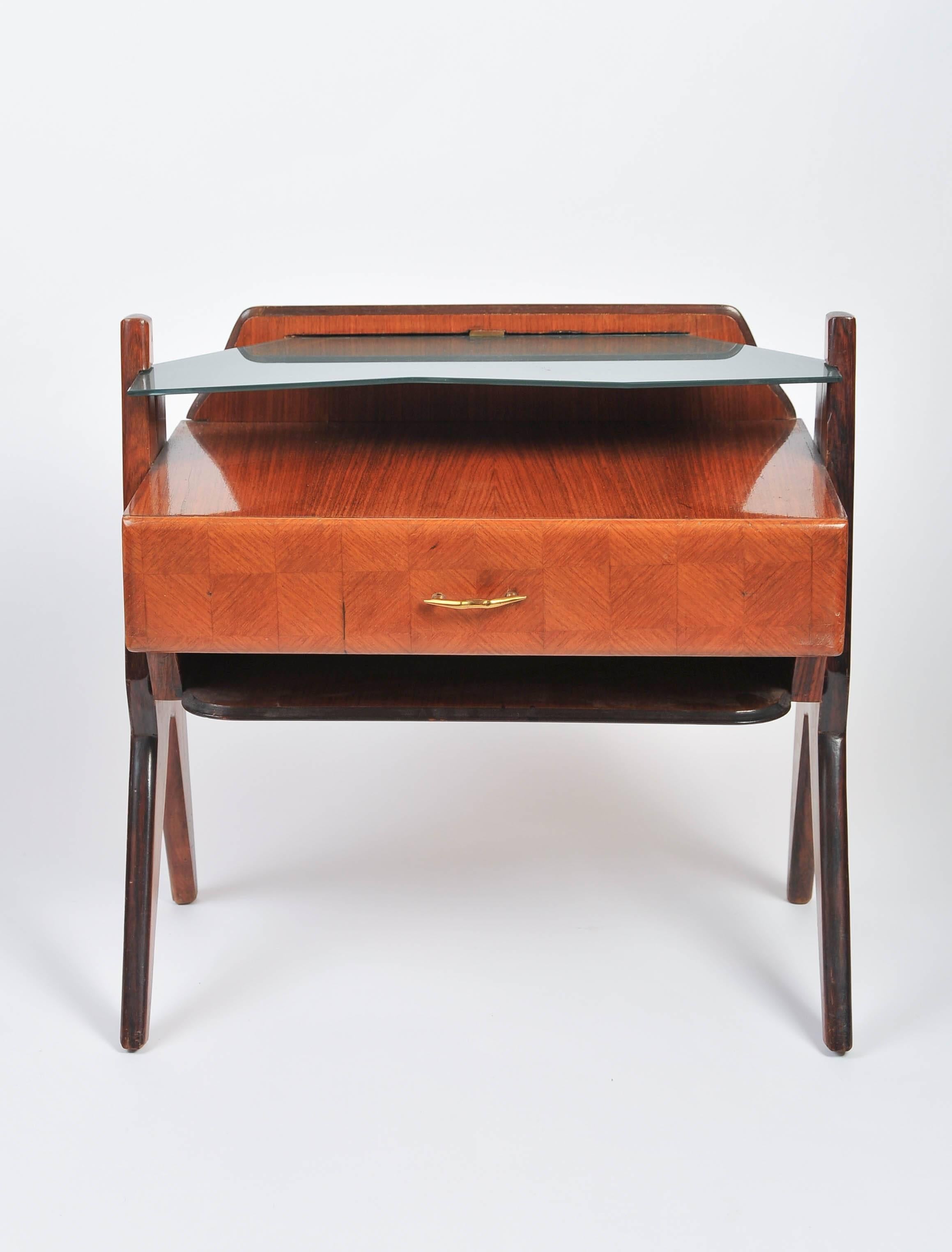 1945-1950 pair of side tables attributed to Vittorio Dassi.