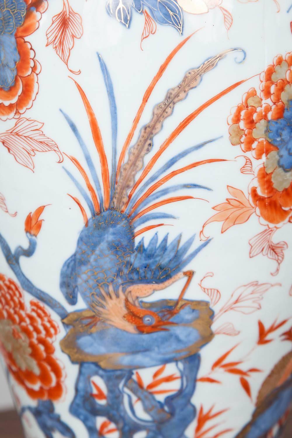 Chinese 18th Century Imari Vase, Lamped In Good Condition In London, GB