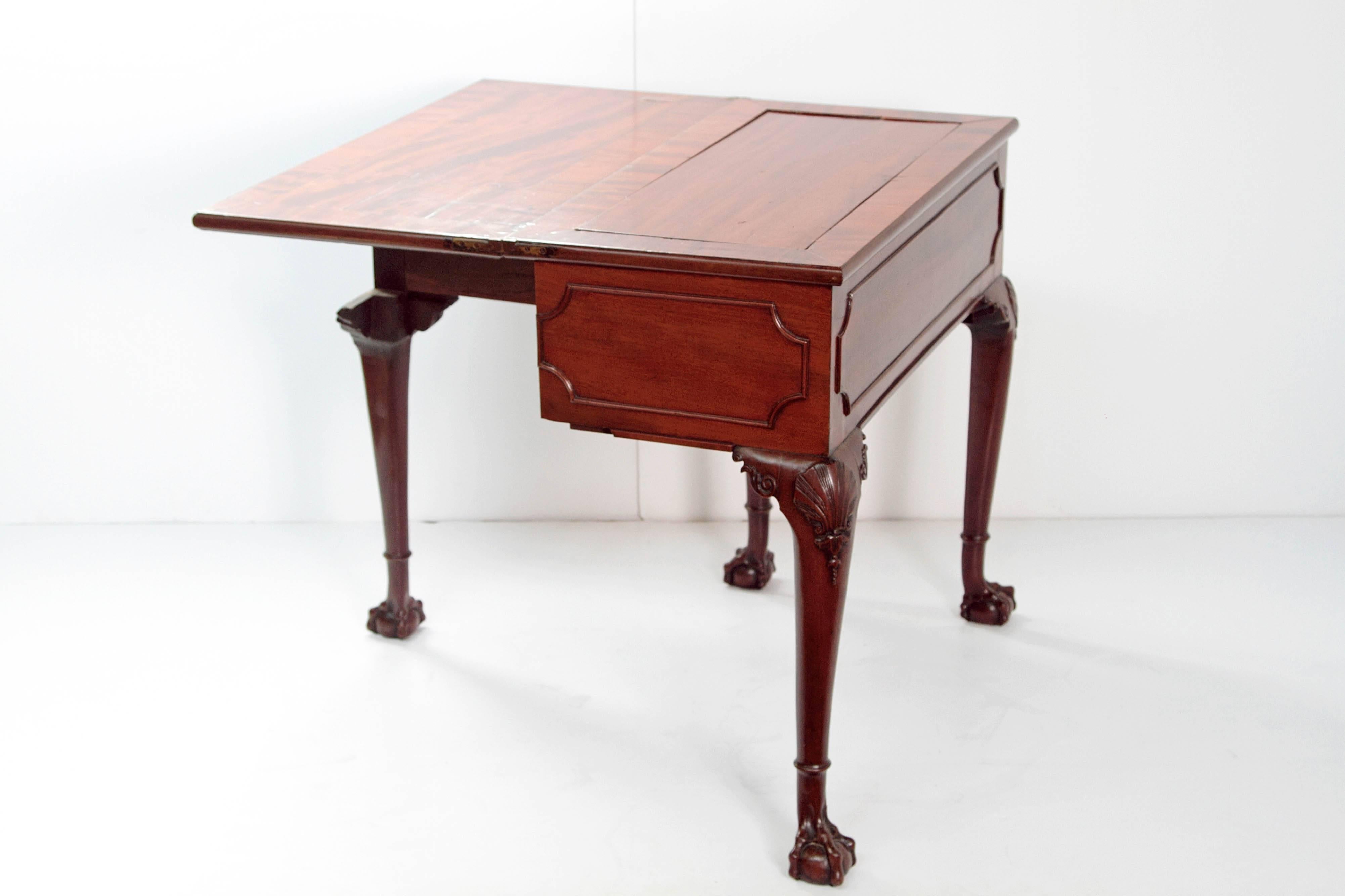 18th Century George II Mahogany Harlequin Table For Sale