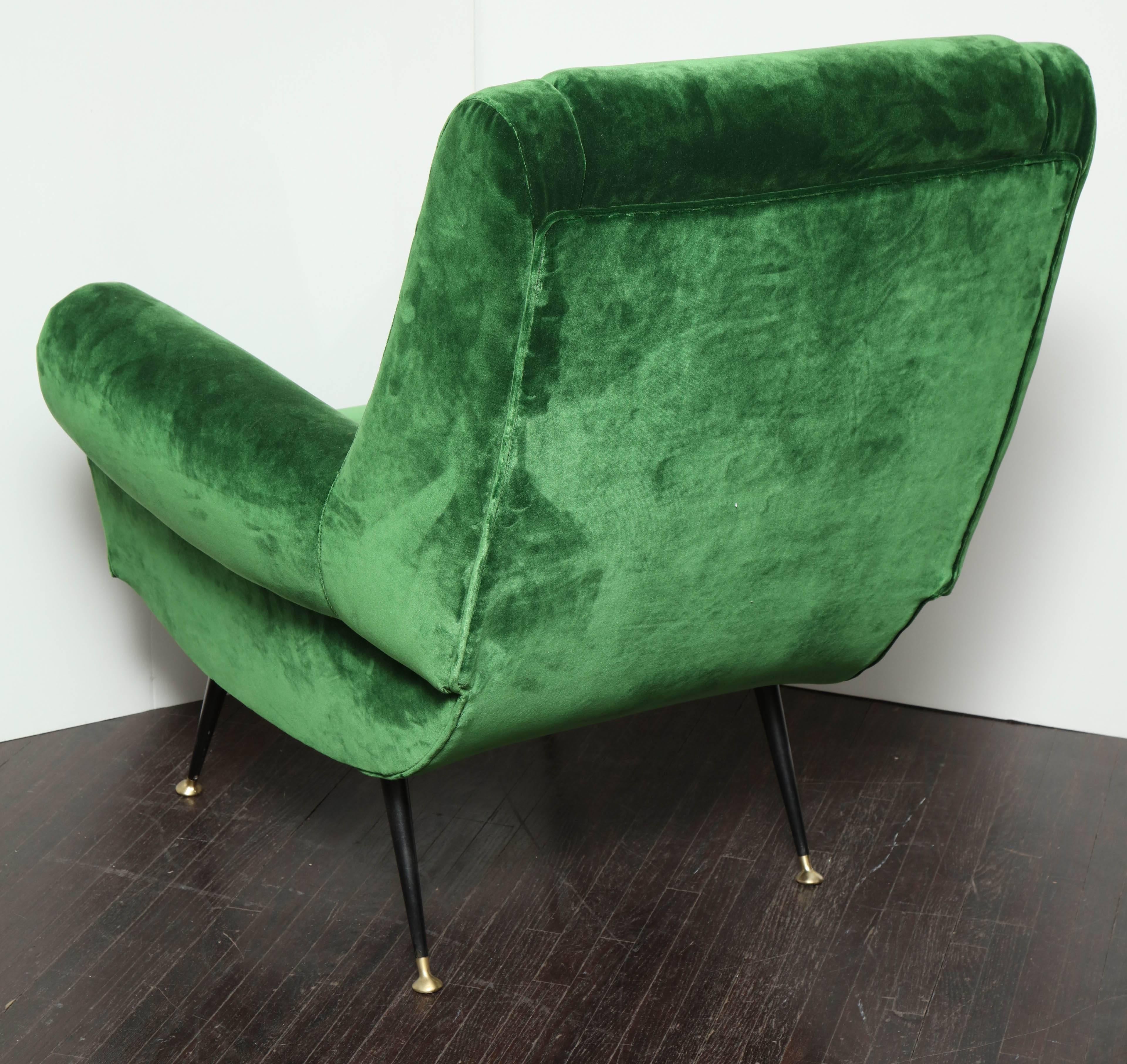 20th Century Pair of Vintage Italian Green Velvet Chairs