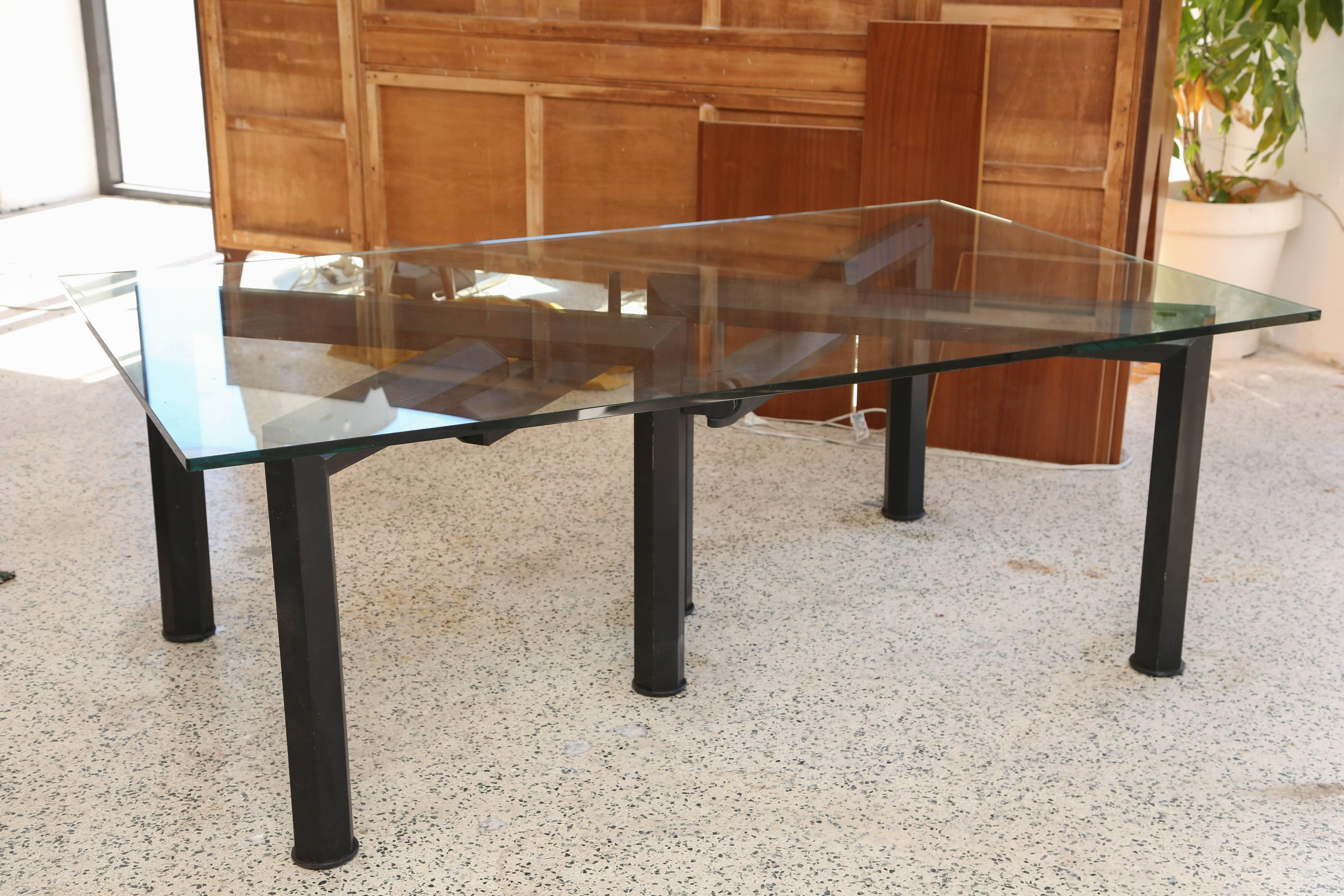 Monumental Dining Table Base by Bruno Rota In Good Condition For Sale In Miami, FL