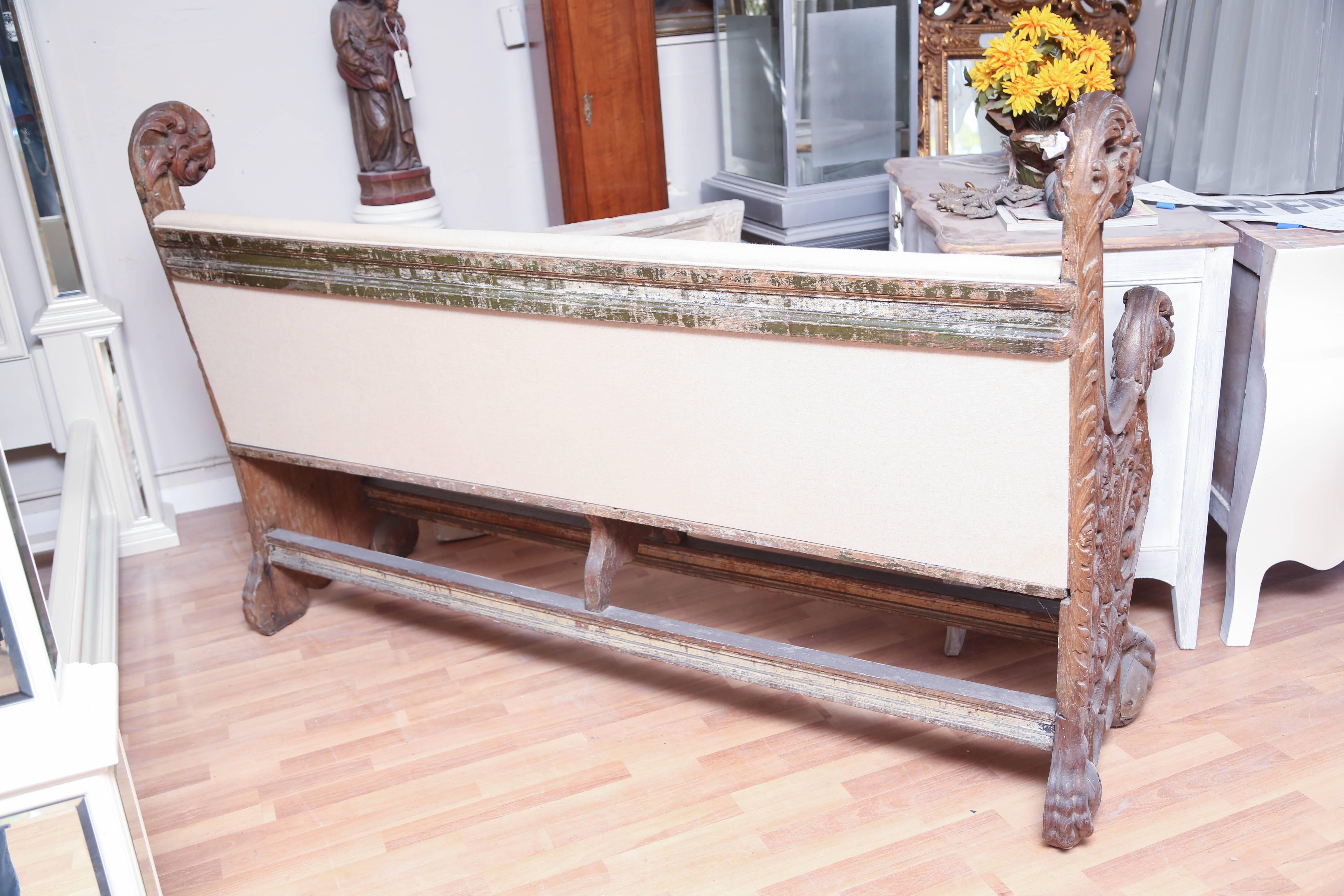 European Superb 18th Century Italian Carved Oak Bench For Sale