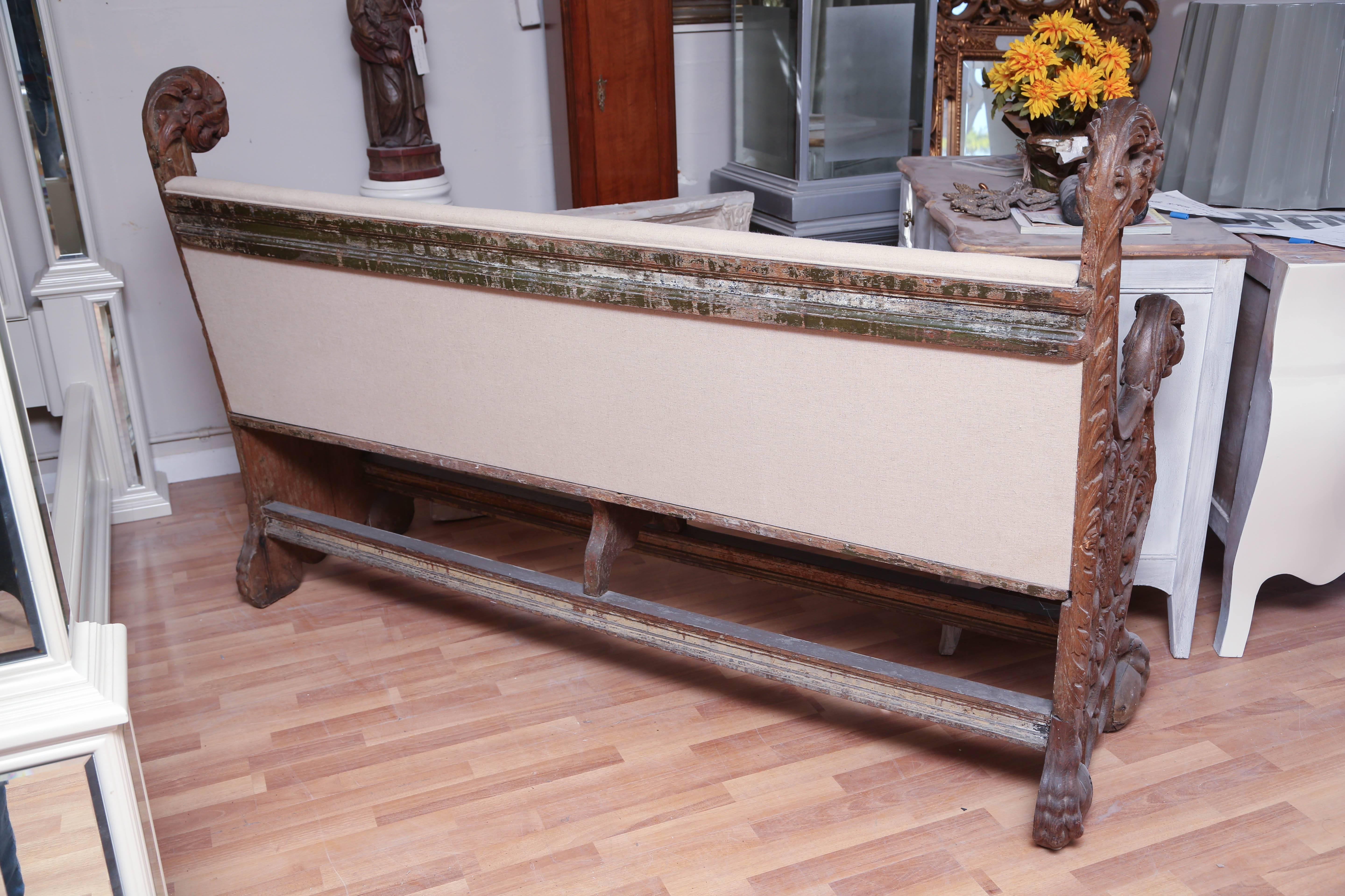 Superb 18th Century Italian Carved Oak Bench In Excellent Condition For Sale In West Palm Beach, FL