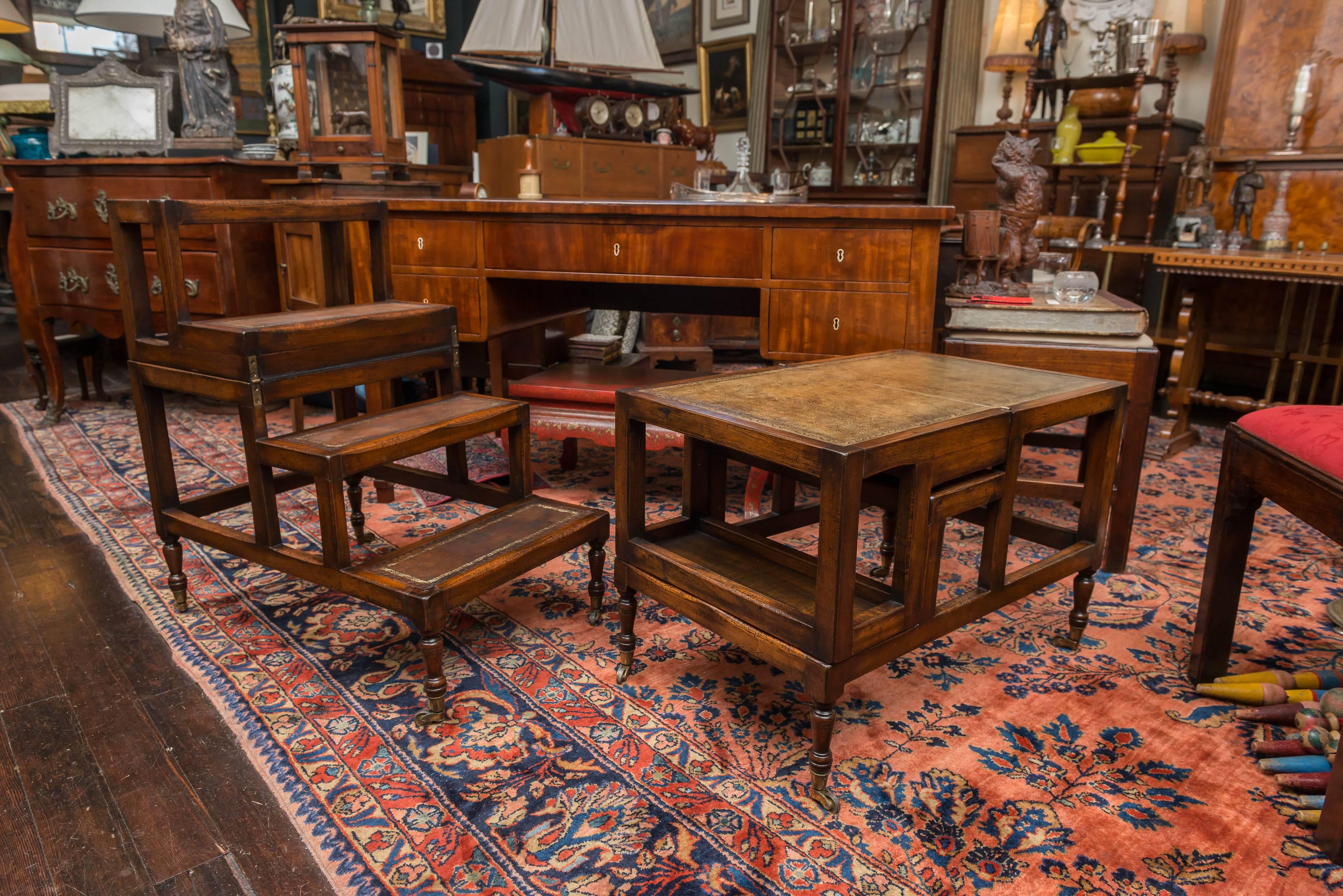 Pair of English Mahogany Metamorphic Table Steps in Regency Style In Good Condition In San Francisco, CA