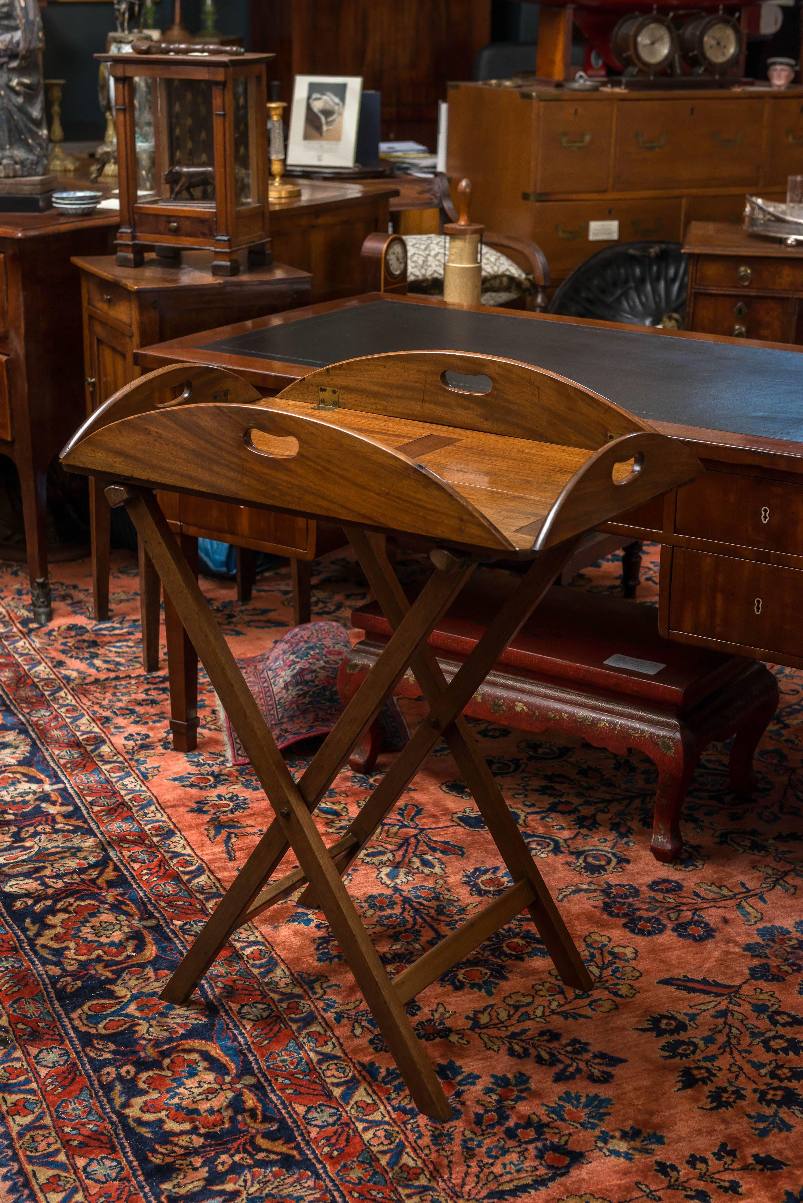 Campaign Mid 19th Century Flip-Side Oval Mahogany Butler's Tray On Stand