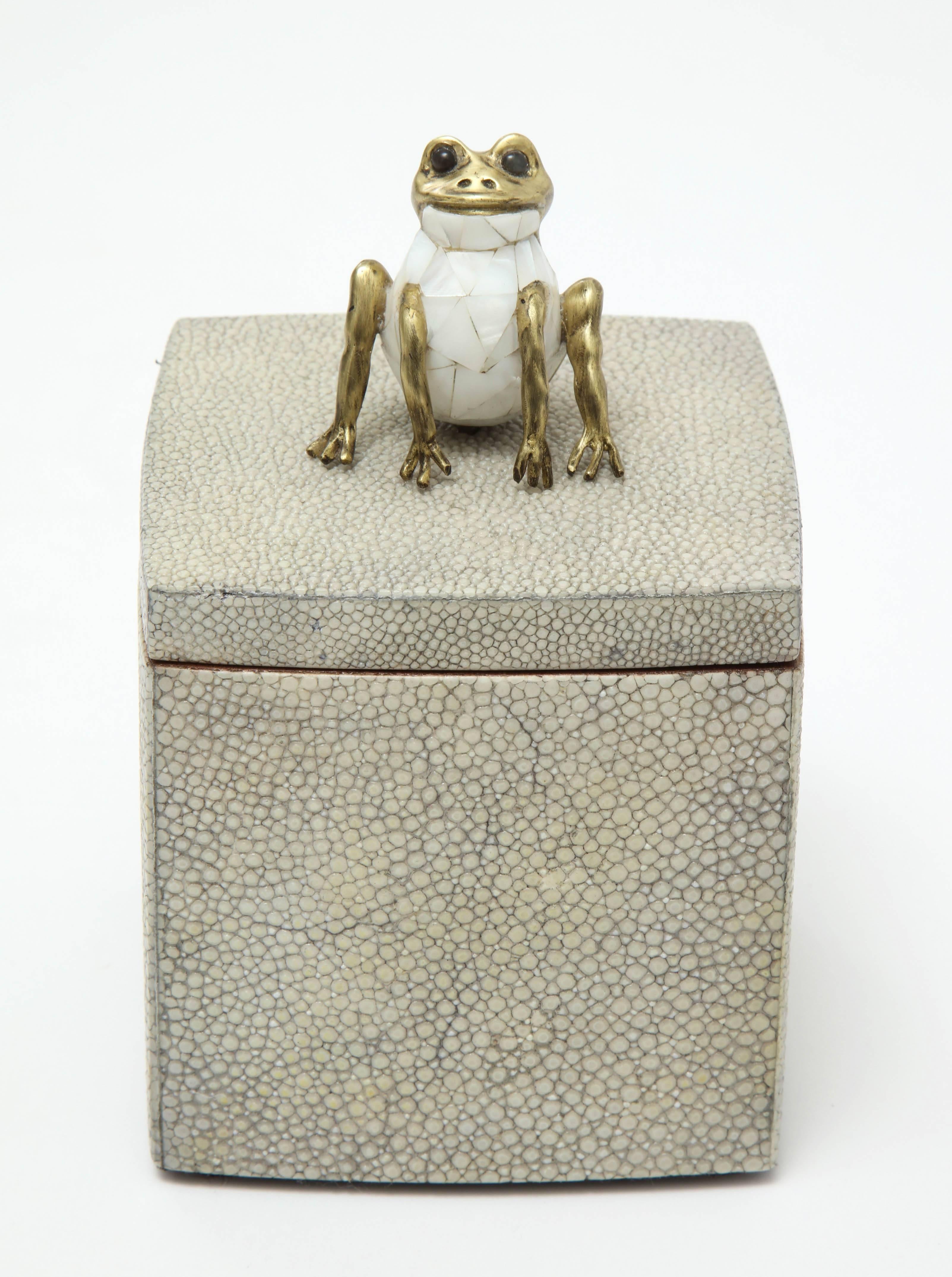 Decorative shagreen box with frog on top. Designed in France. Delivery time is about 8-10 weeks.