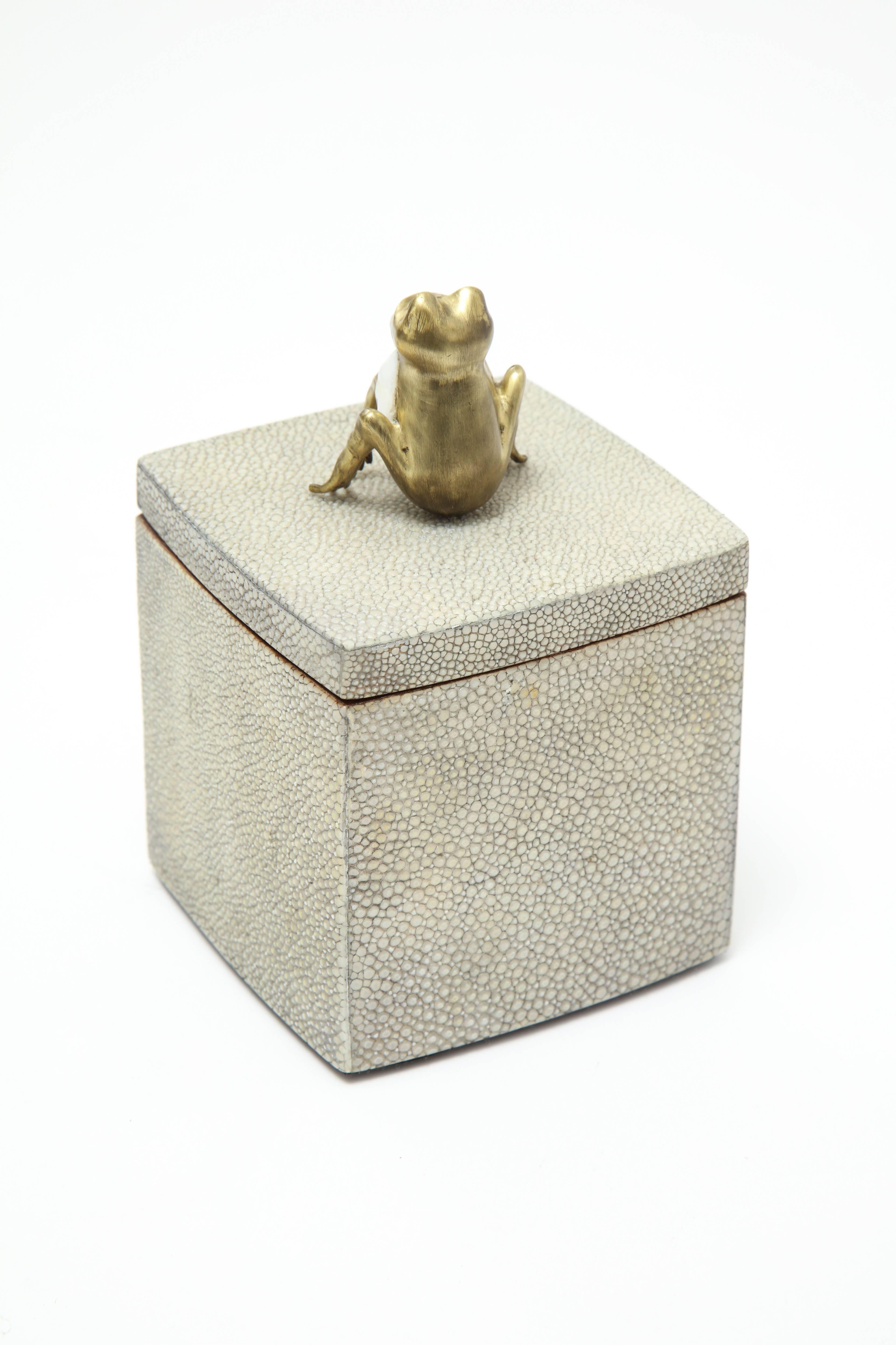 Hand-Crafted Shagreen Box with Decorative Frog 