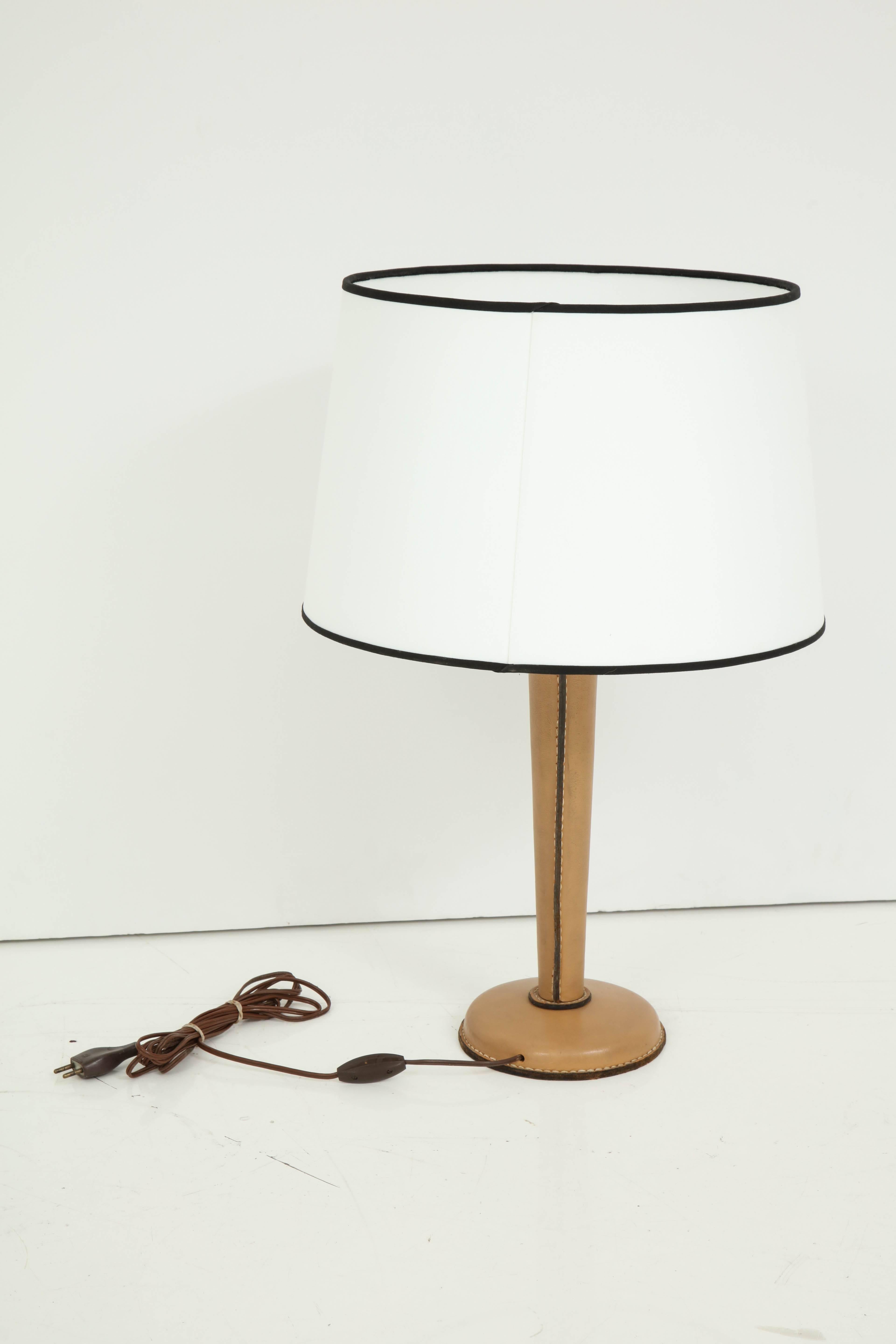 Large Jacques Adnet Table Lamp in Stitched Leather In Good Condition In Newburgh, NY