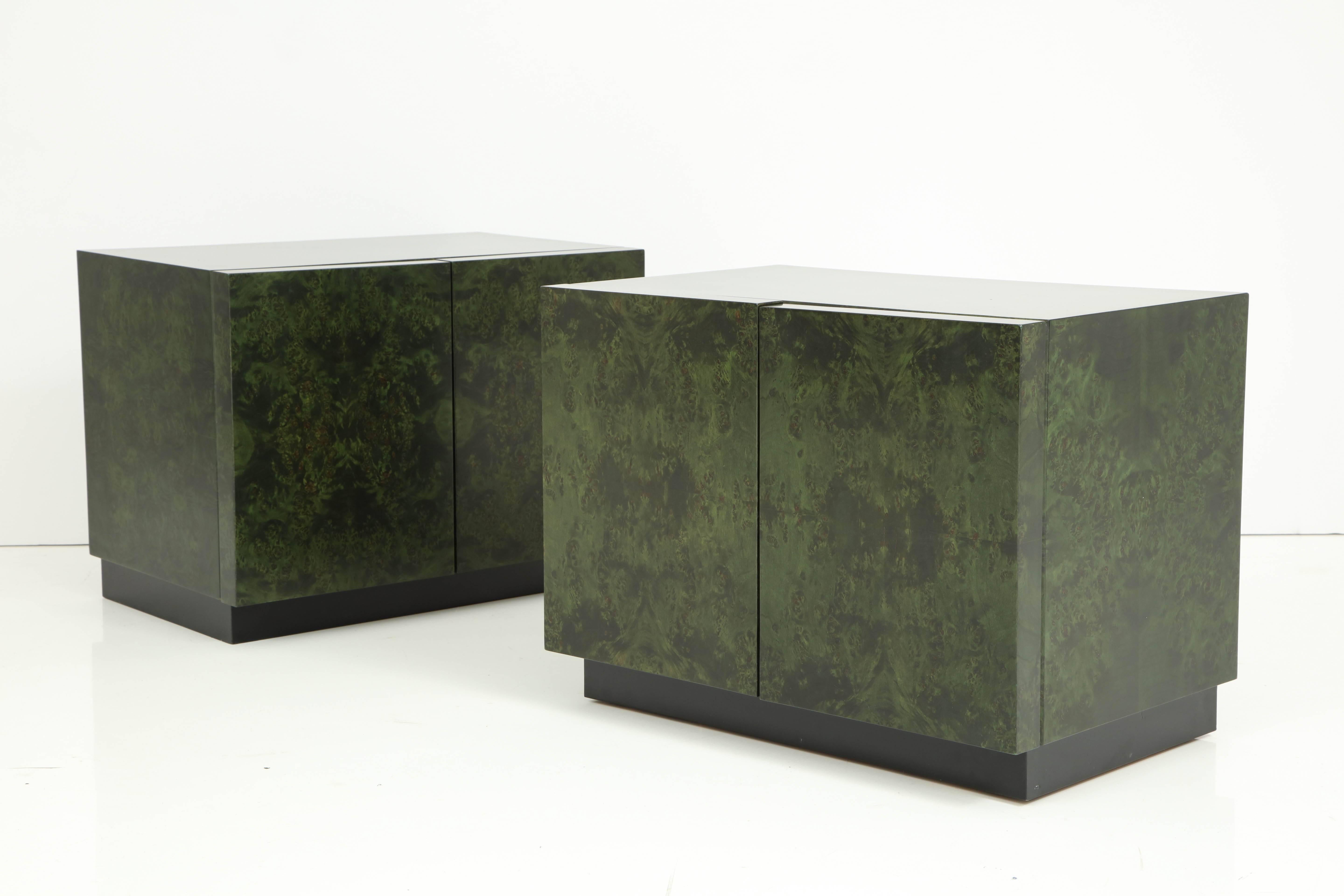 Milo Baughman Malachite Dyed Burl Nightstands 4