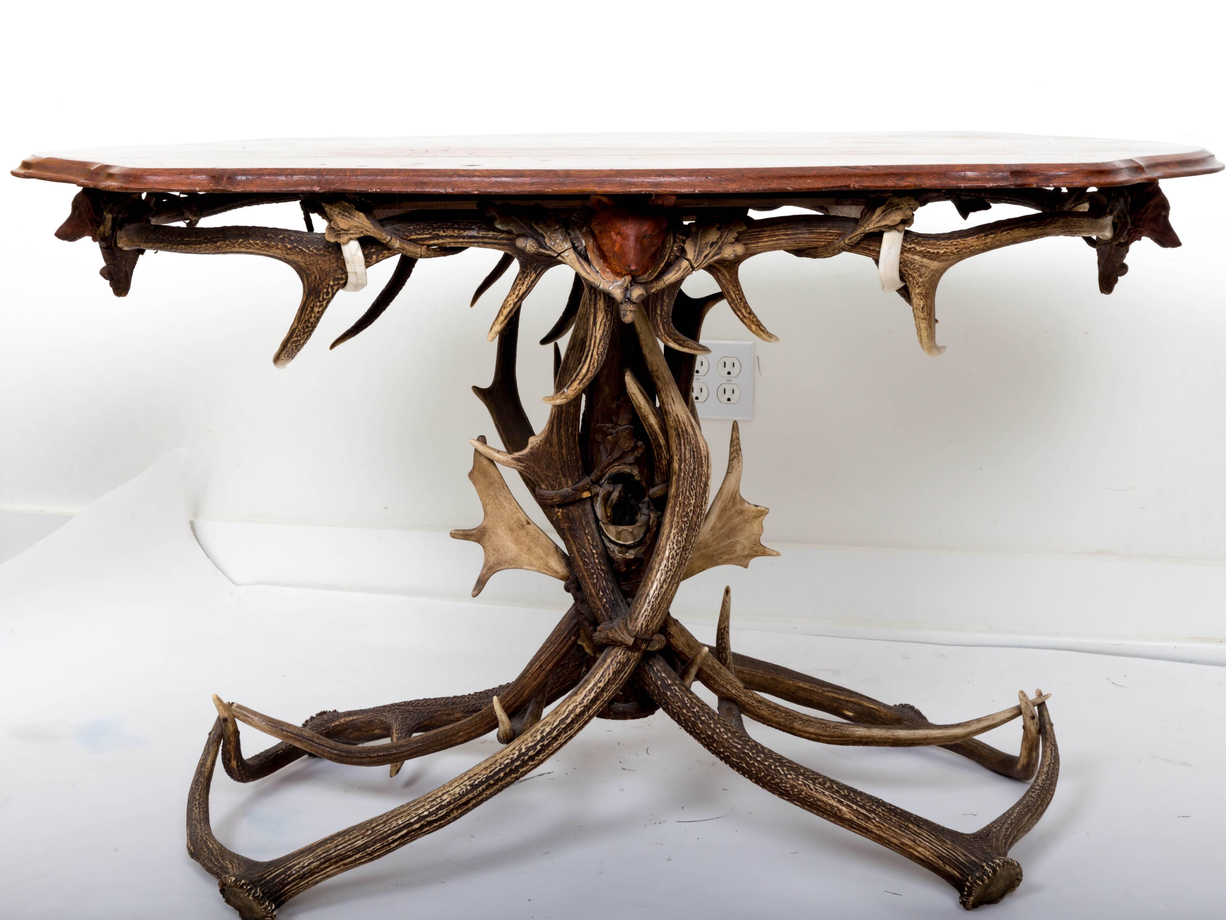 French Antler Table with Shaped Top For Sale 2