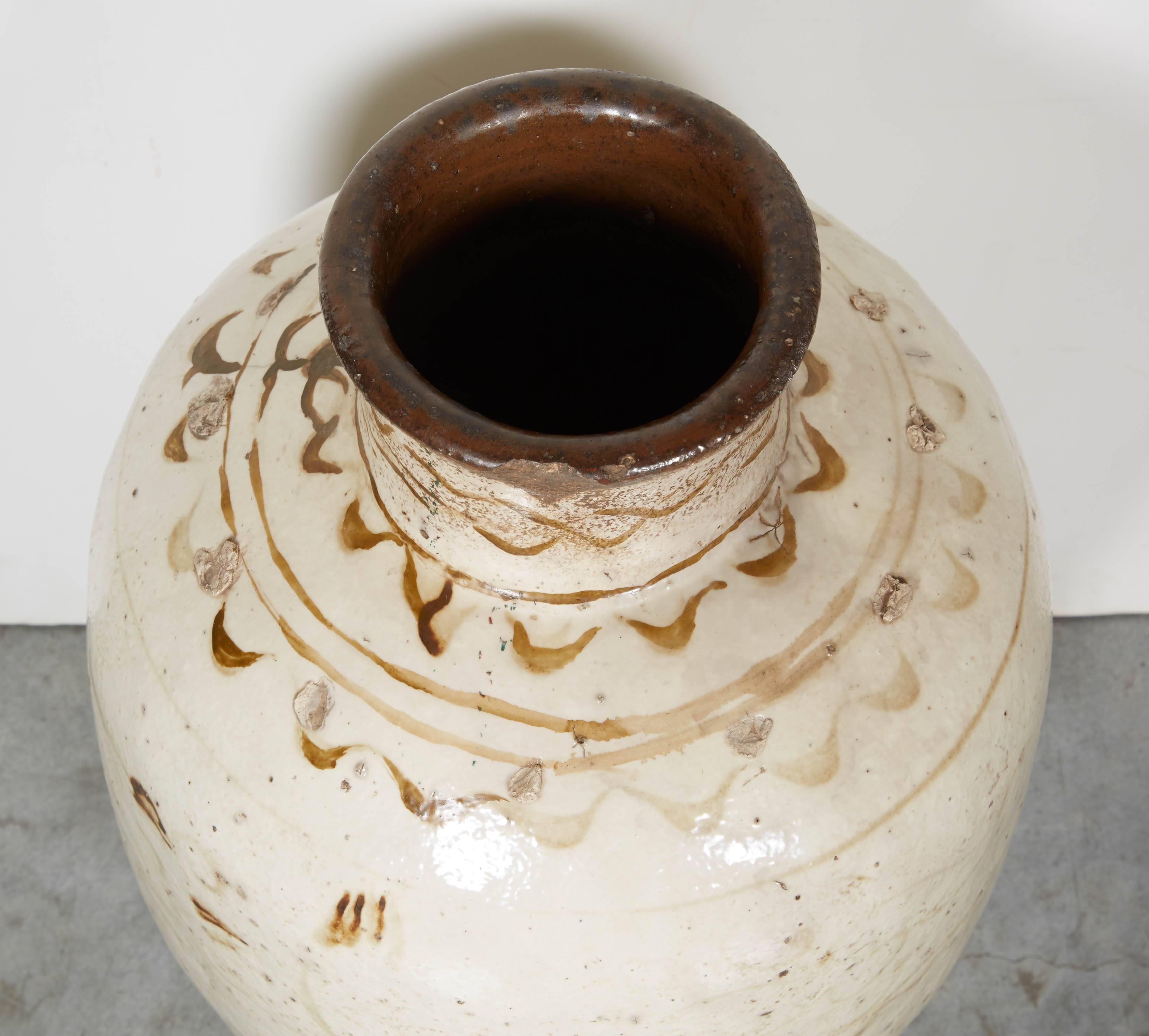 Early 19th Century Chinese Ceramic Wine Jar 3