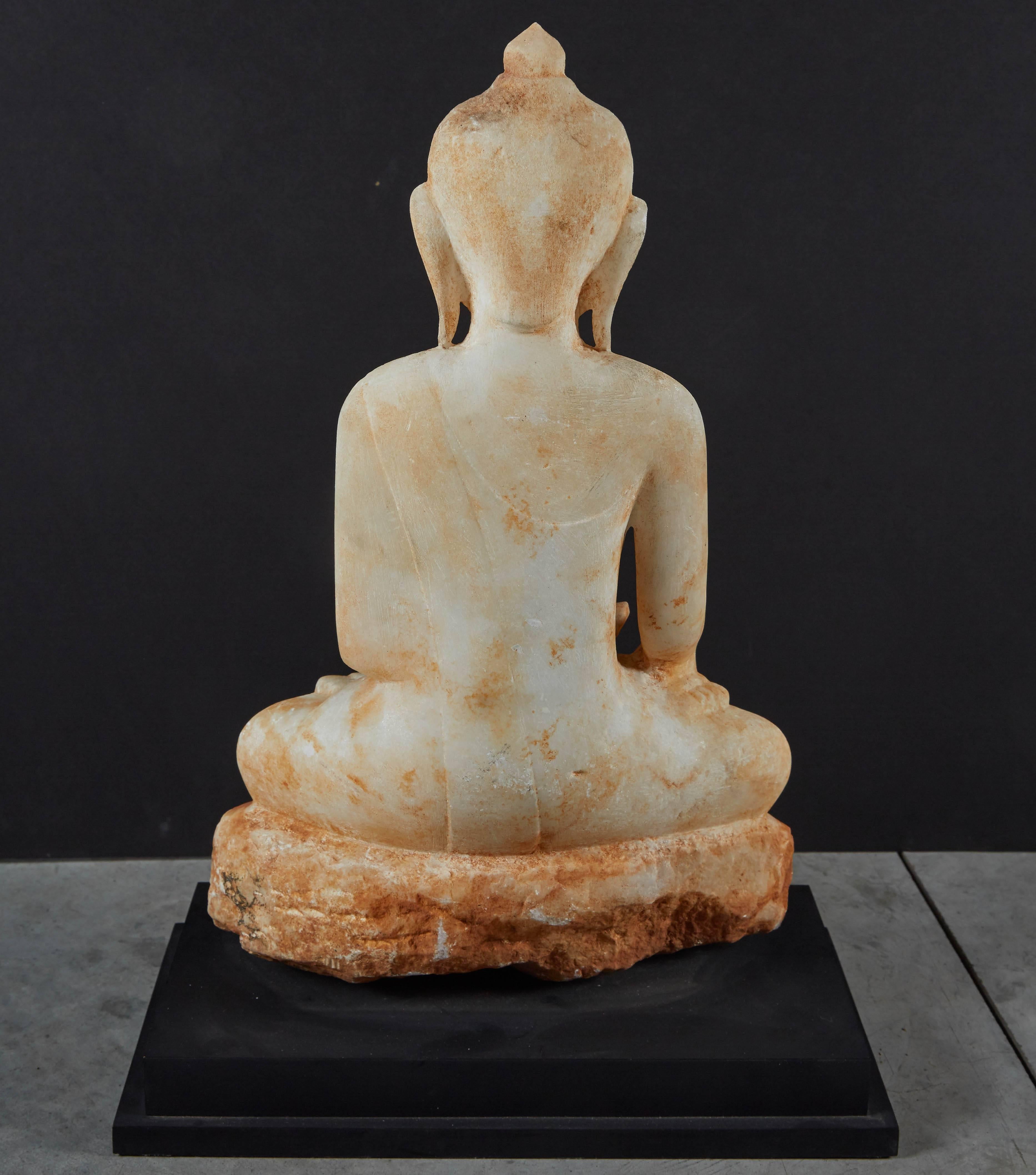 Shan Style Burmese Alabaster Buddha, 19th Century For Sale 5