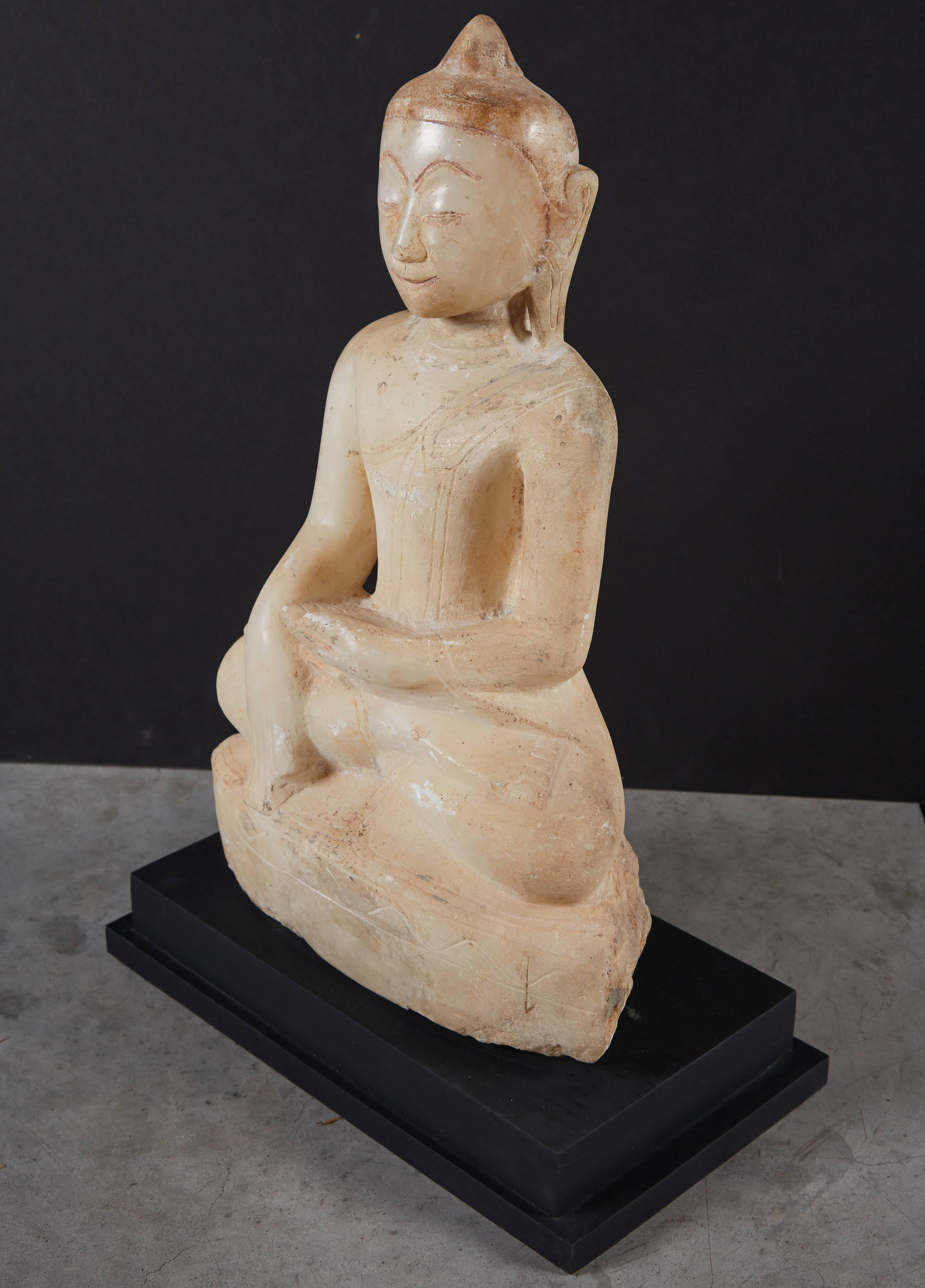 Burmese Alabaster Buddha, Early 19th Century 1