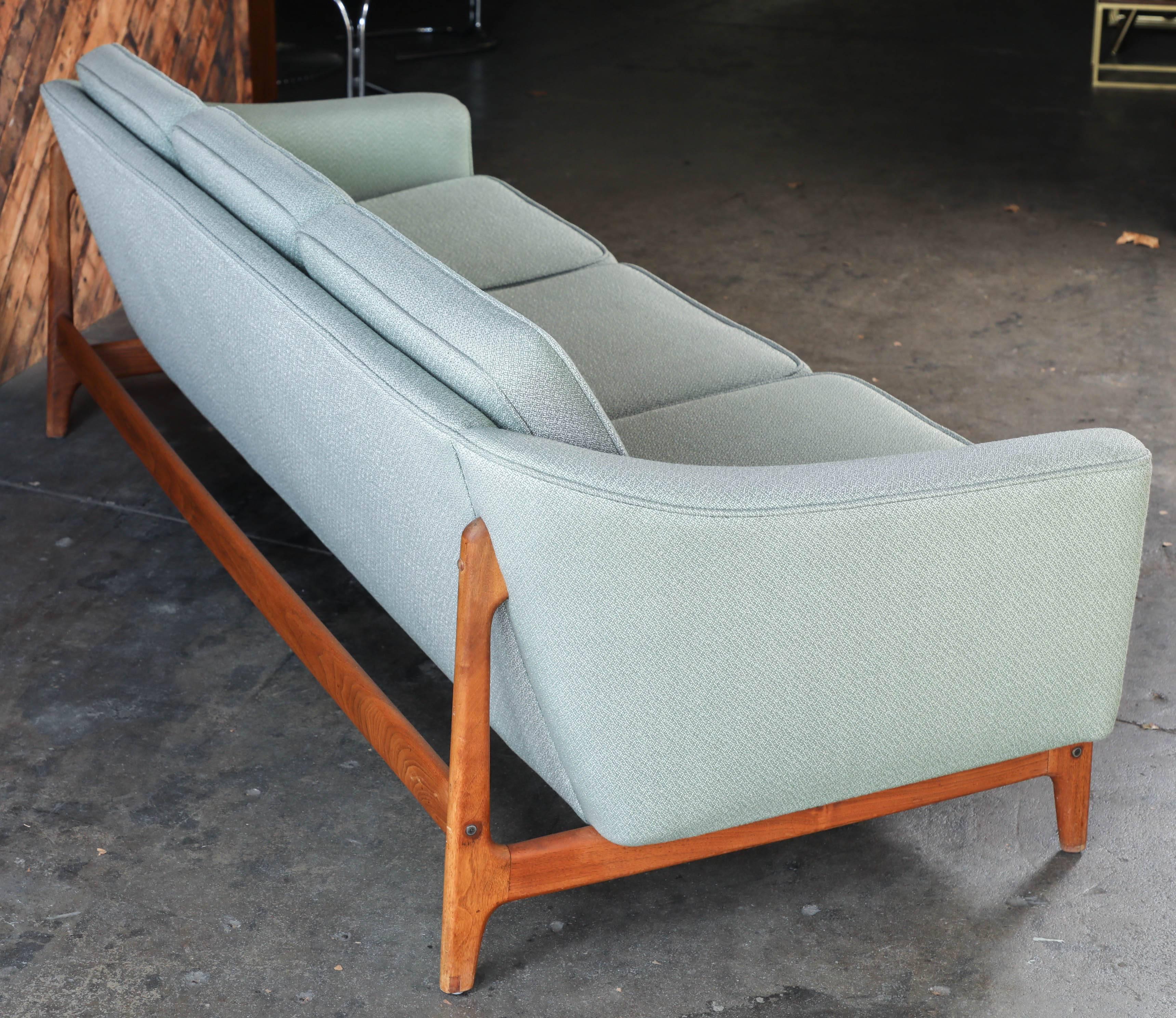 Mid Century Floating Walnut Base Sofa by DUX, Made in Sweden 2