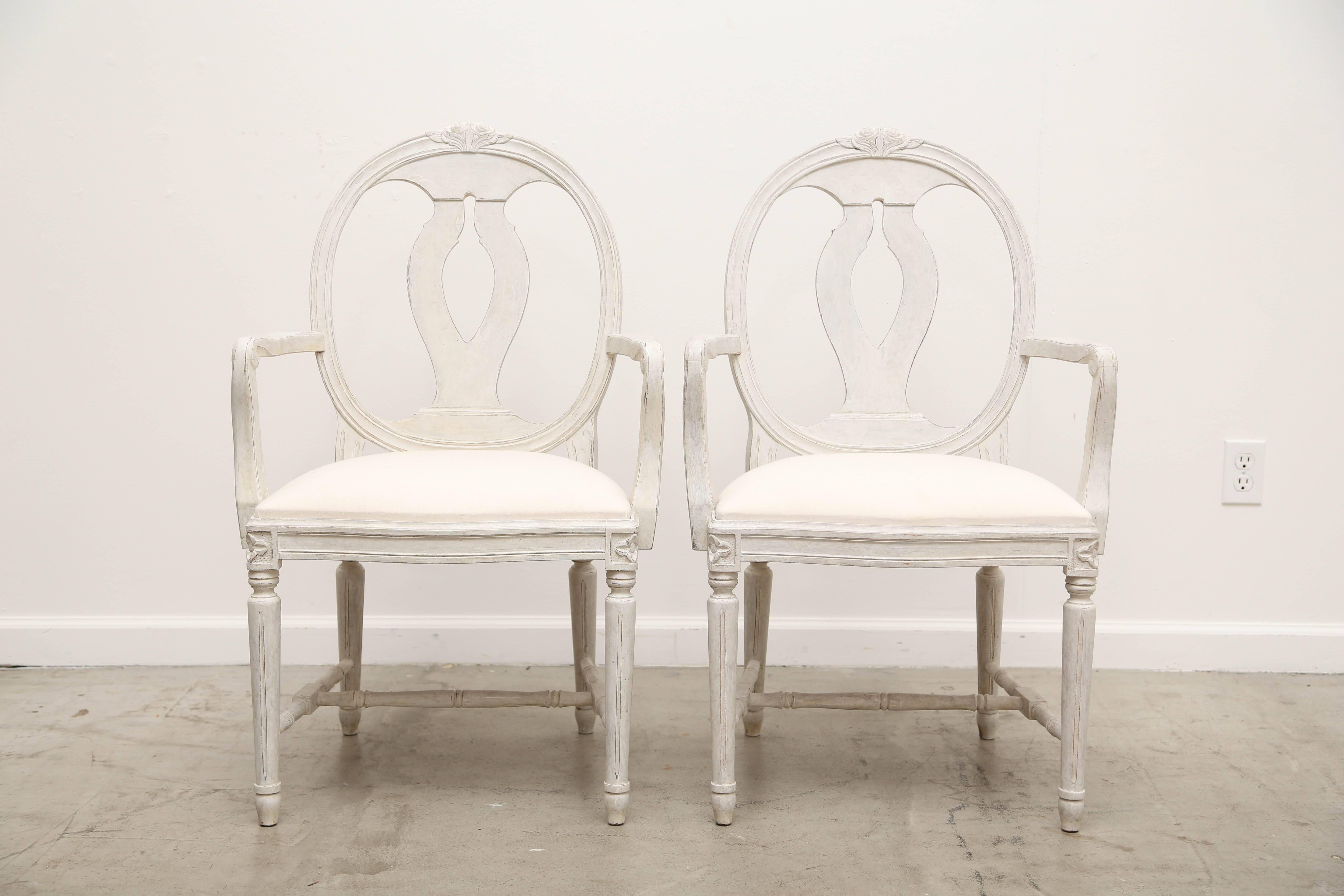 Pair of Swedish Gustavian Style Painted Armchairs, Early 20th Century 1