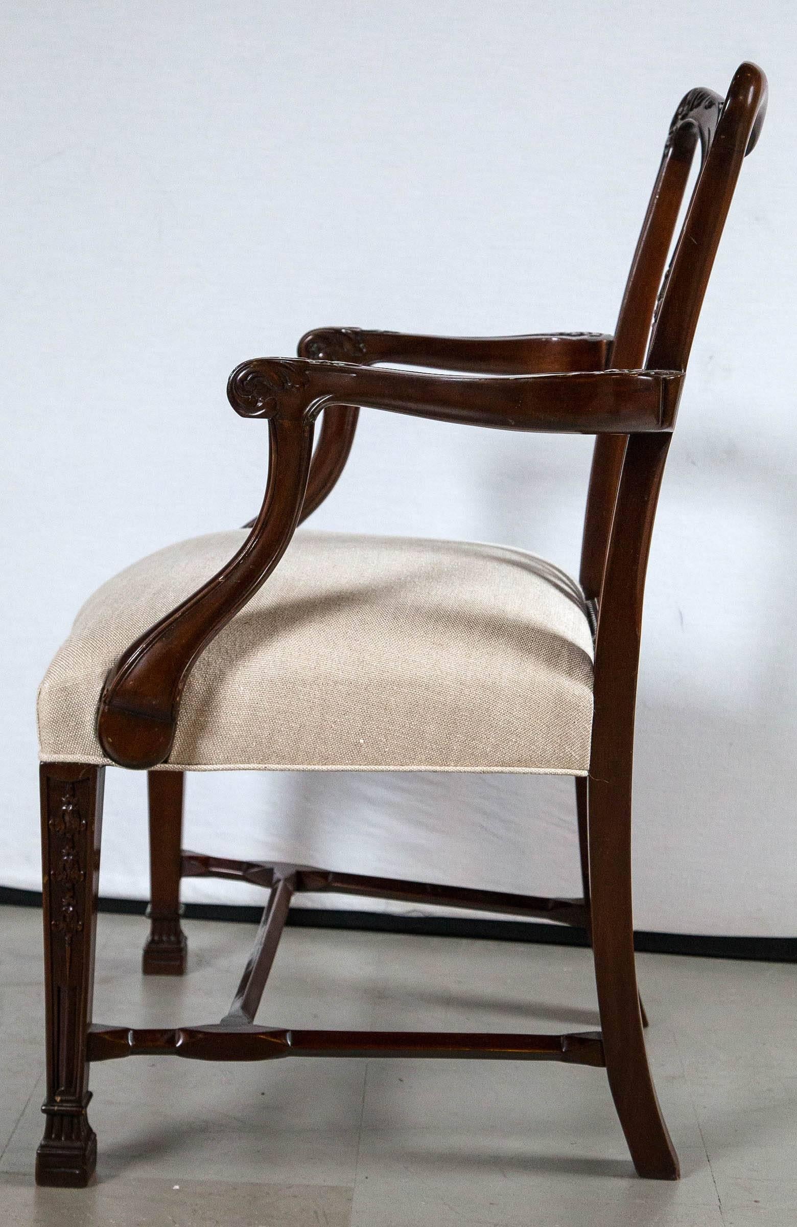 Pair of Chippendale Style Mahogany Armchairs For Sale 1