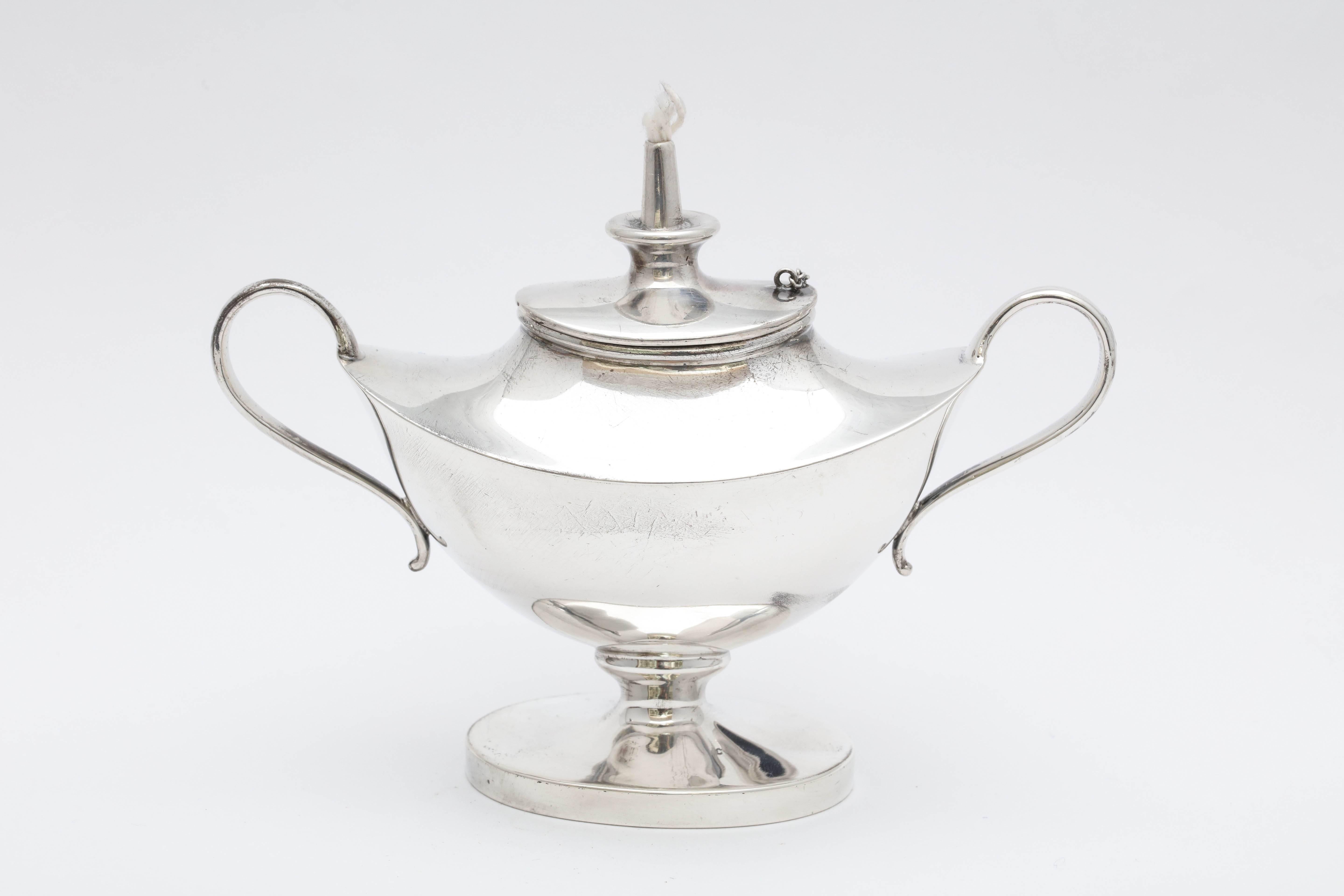 Edwardian Sterling Silver Aladdin's Lamp-Style Table Oil Lamp or Lighter In Excellent Condition In New York, NY