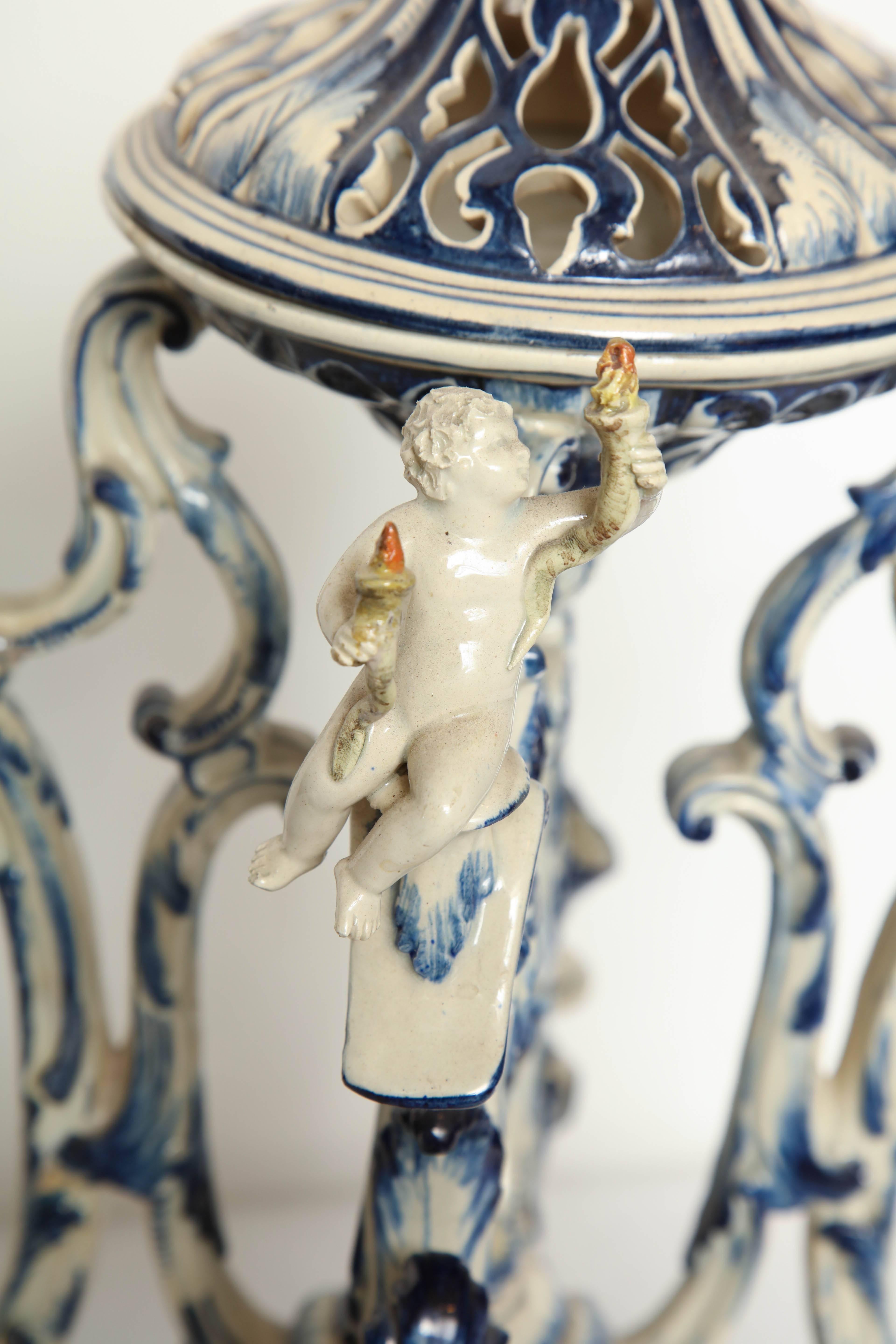 19th Century Italian Blue and White Centre Piece For Sale 4