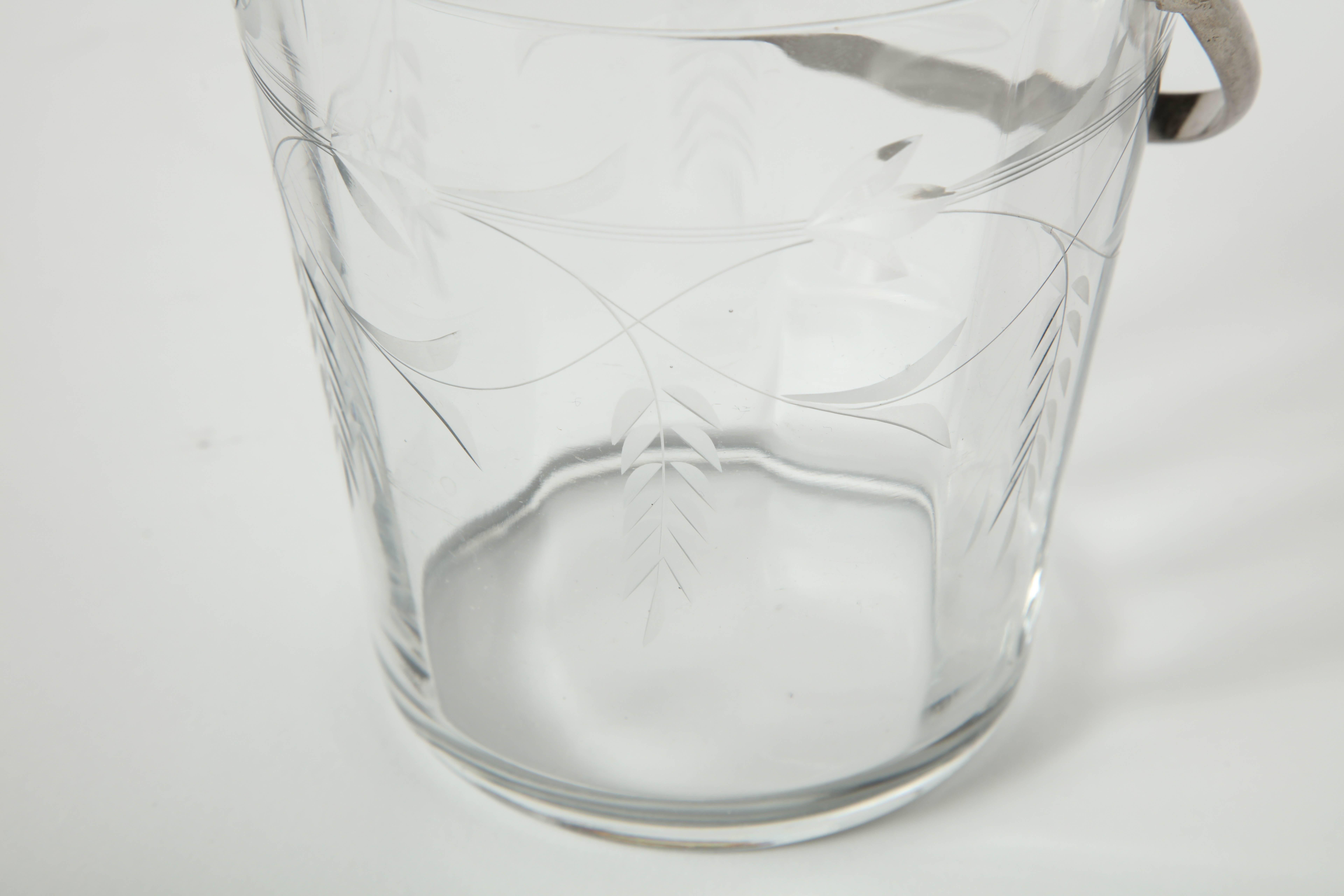 20th Century Art Deco Etched Crystal Ice Bucket For Sale
