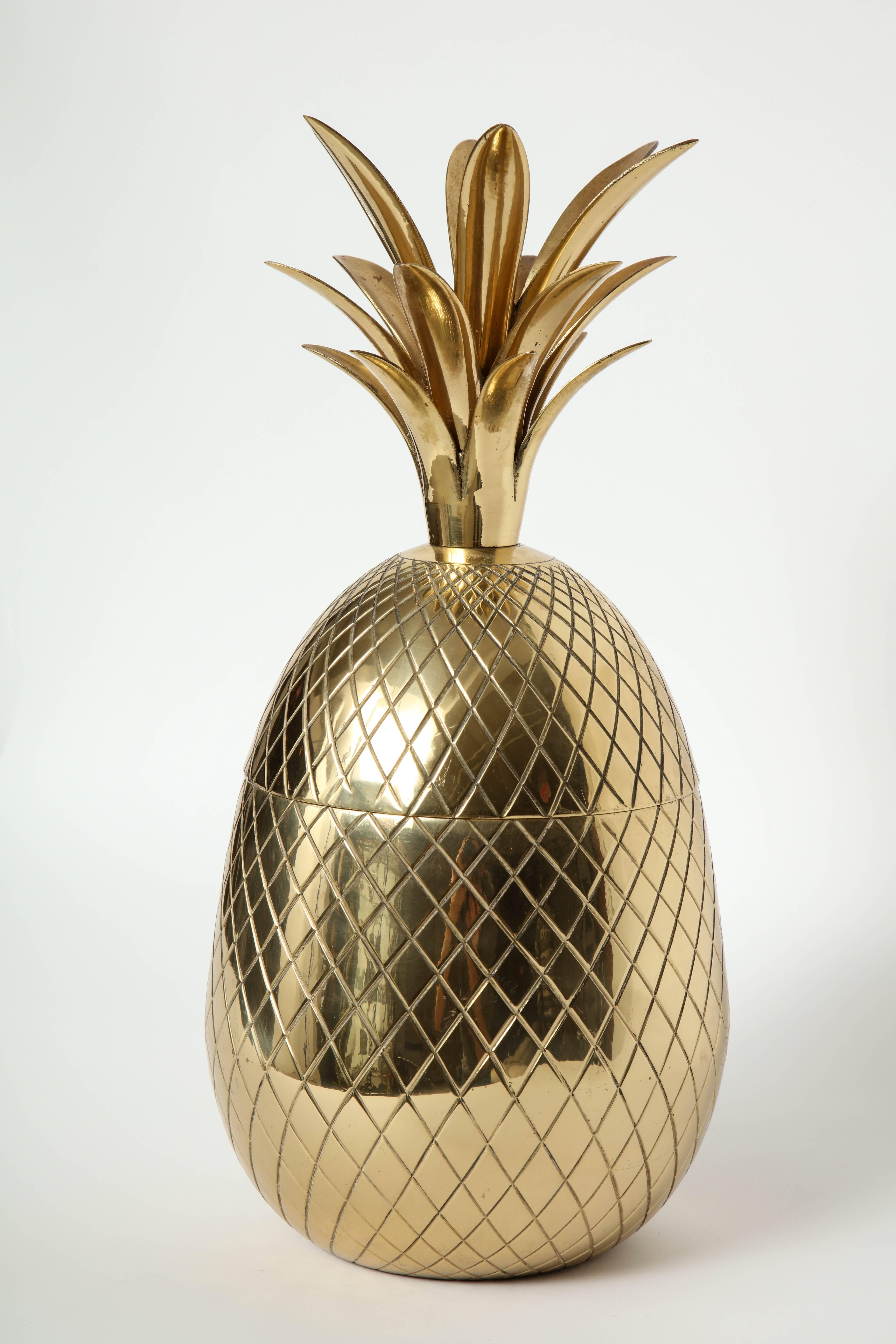 French Midcentury Brass Pineapple Ice Bucket In Good Condition In New York, NY