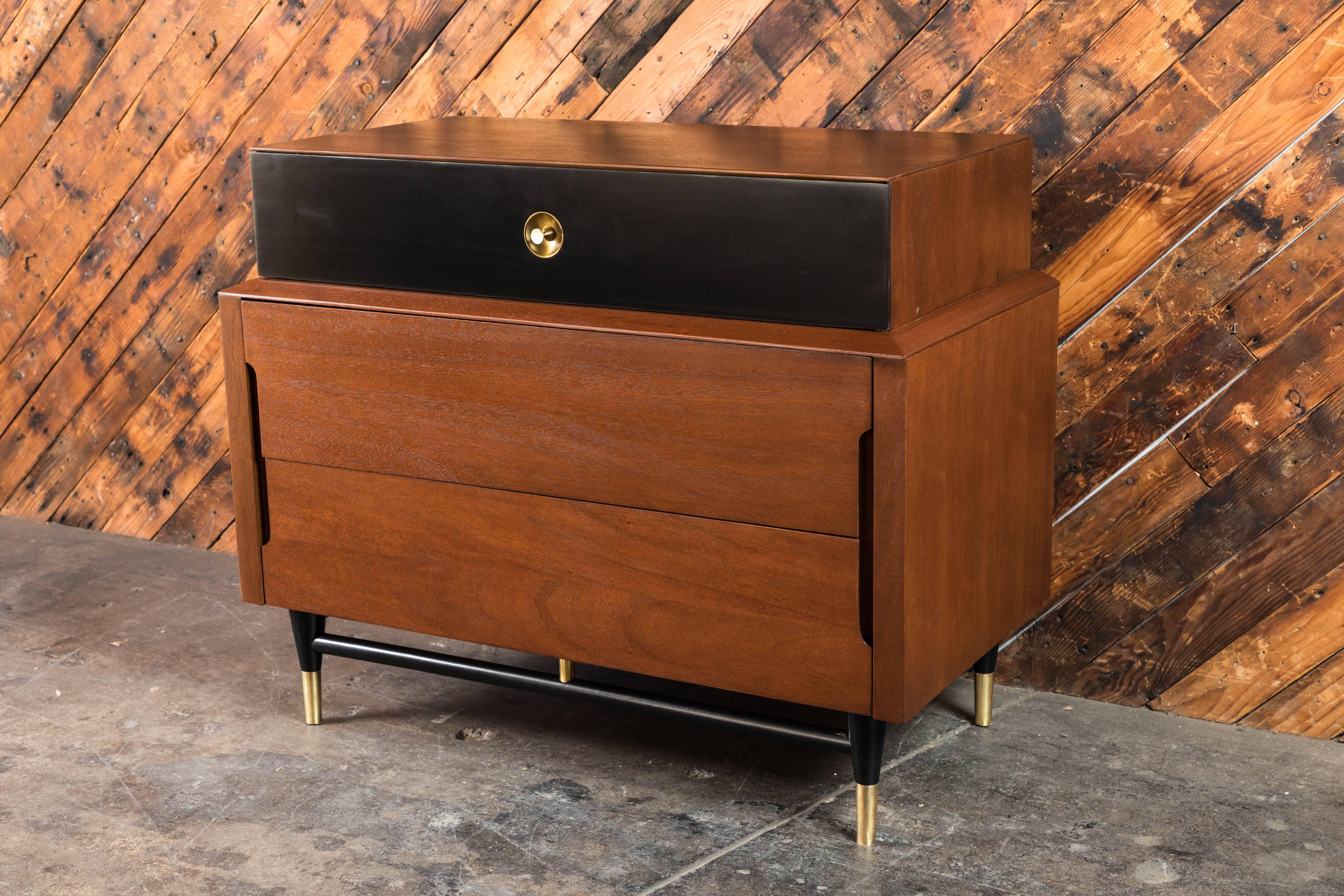 Midcentury Refinished and Lacquered Small Dressers with Brass Details, Pair For Sale 1