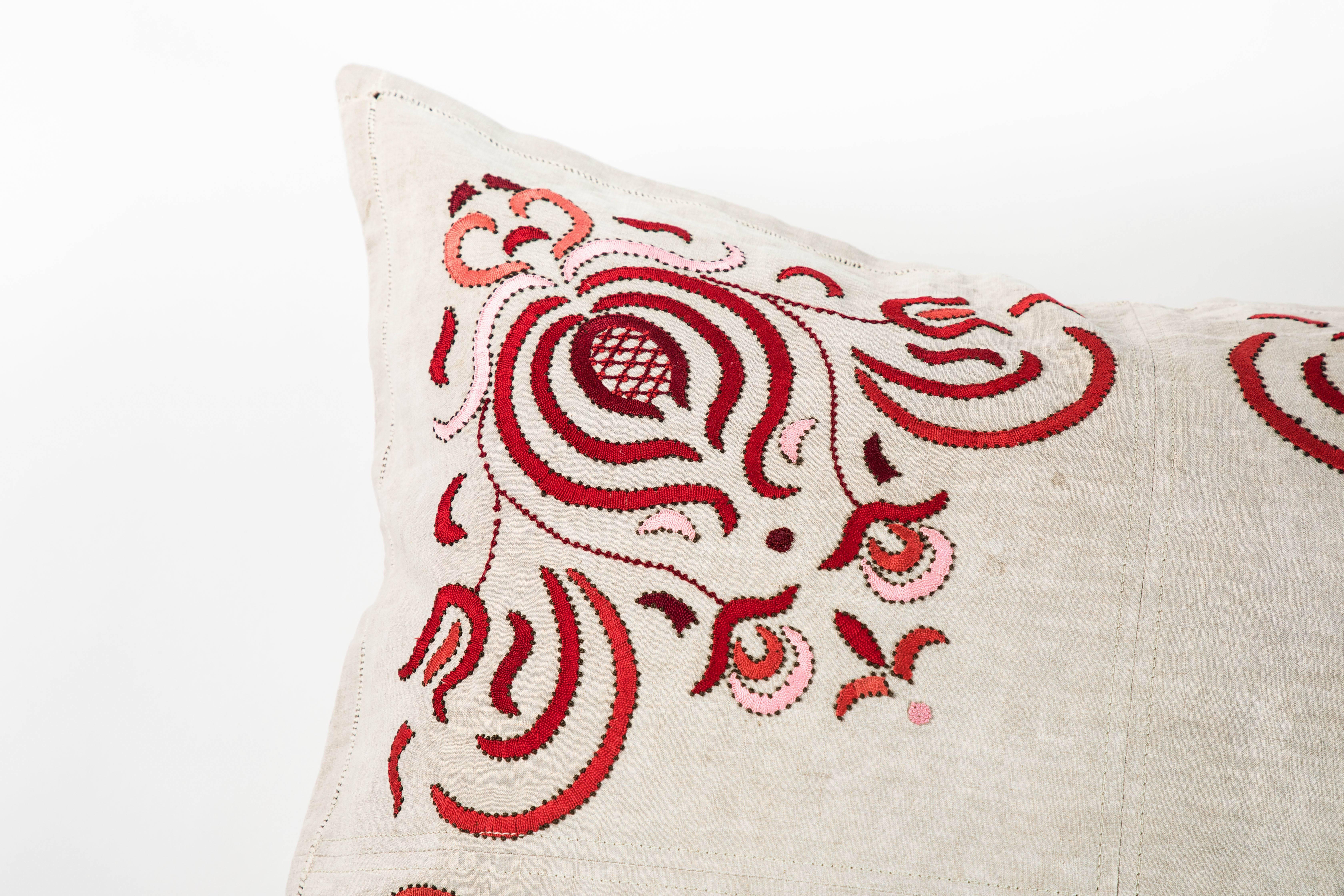 20th Century Custom Pillow Made from Vintage Linen Table Cloth