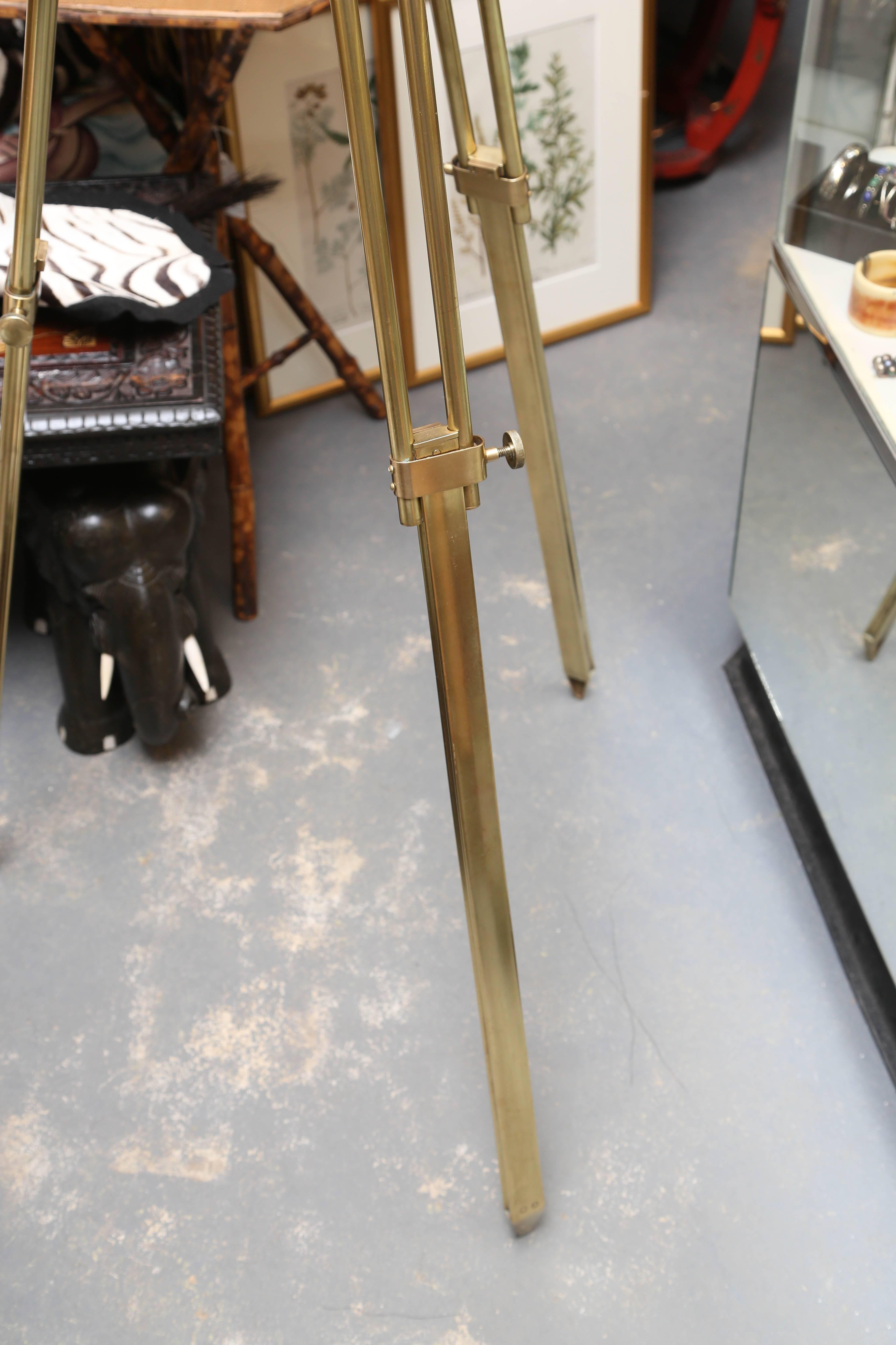 Brass Telescope with Stand Signed Ross, London In Good Condition In West Palm Beach, FL
