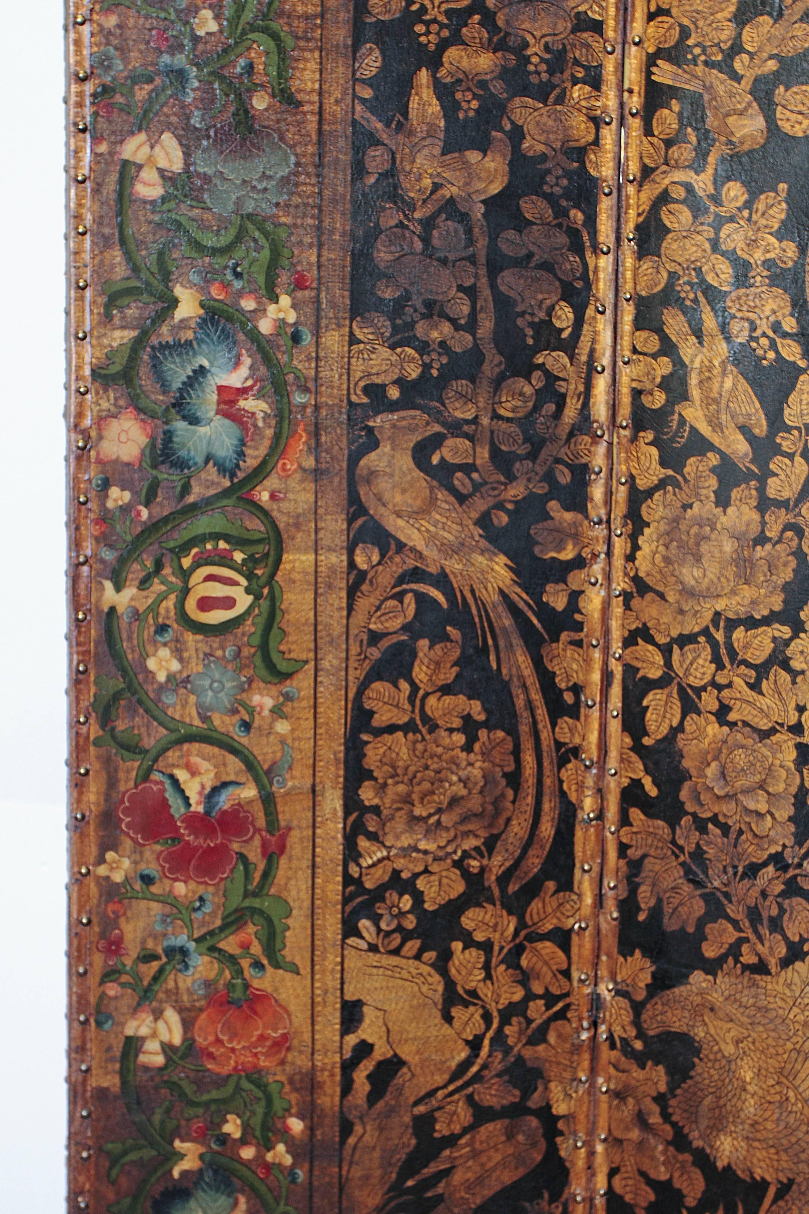 Chinoiserie Embossed and Painted Leather Floor Screen For Sale 4