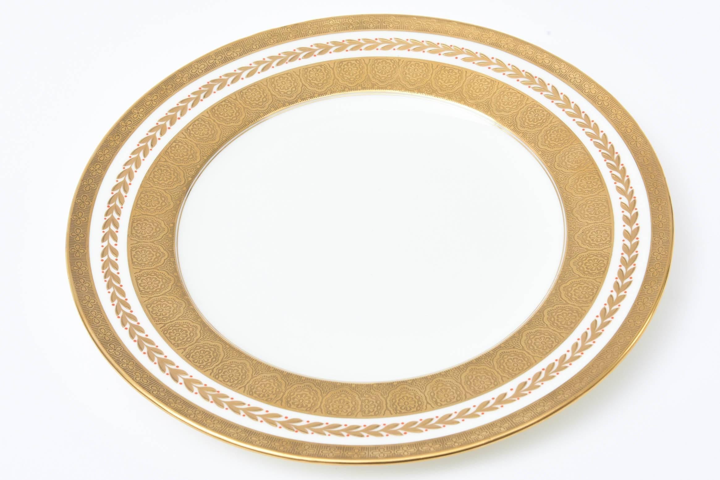Gold 12 Tiifany Dinner Plates with Classic Raised Gilt Laurel Leaf Design, Gilt Bands