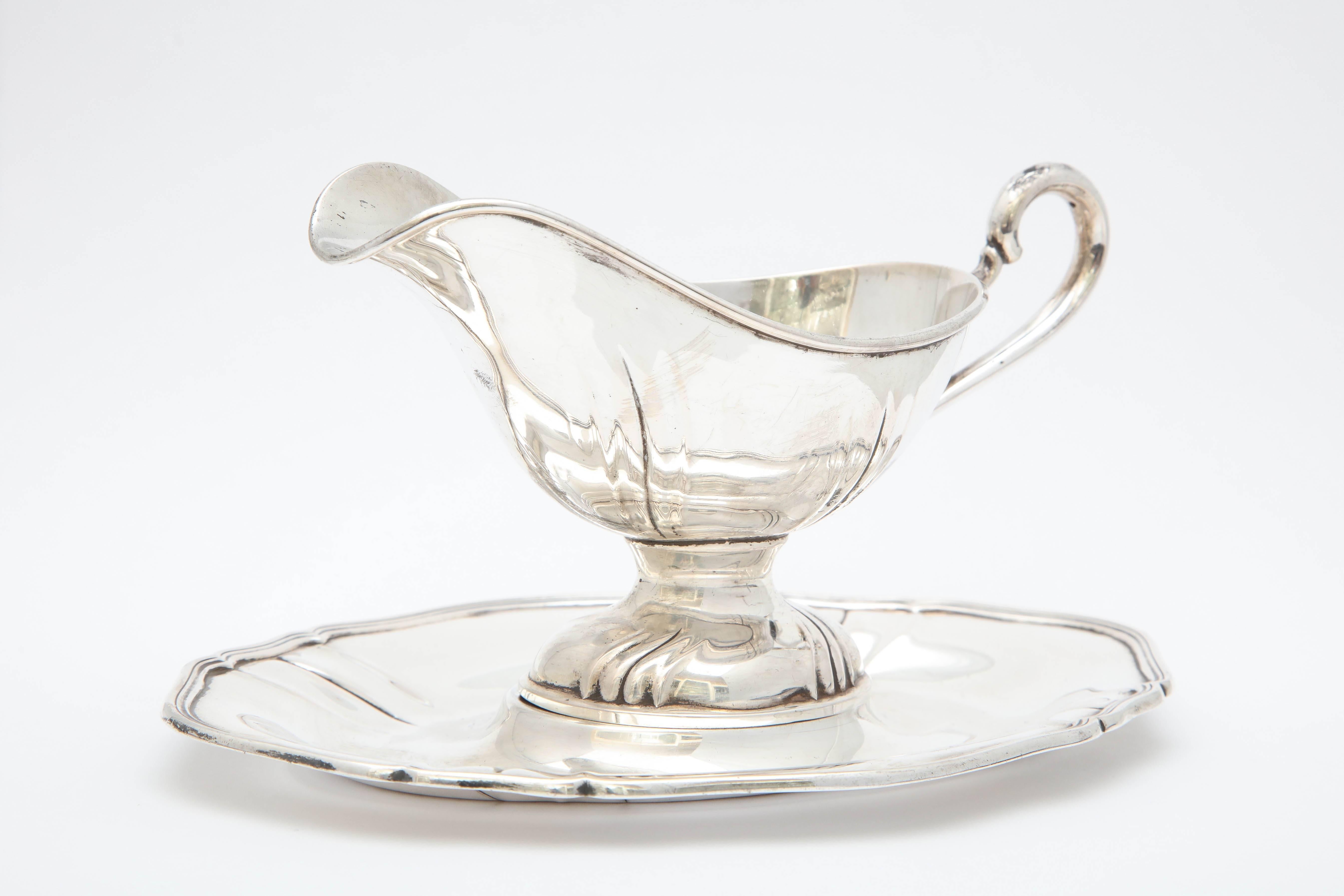 German Continental Silver '.800' Victorian Style Sauce/Gravy Boat on Attached Tray For Sale