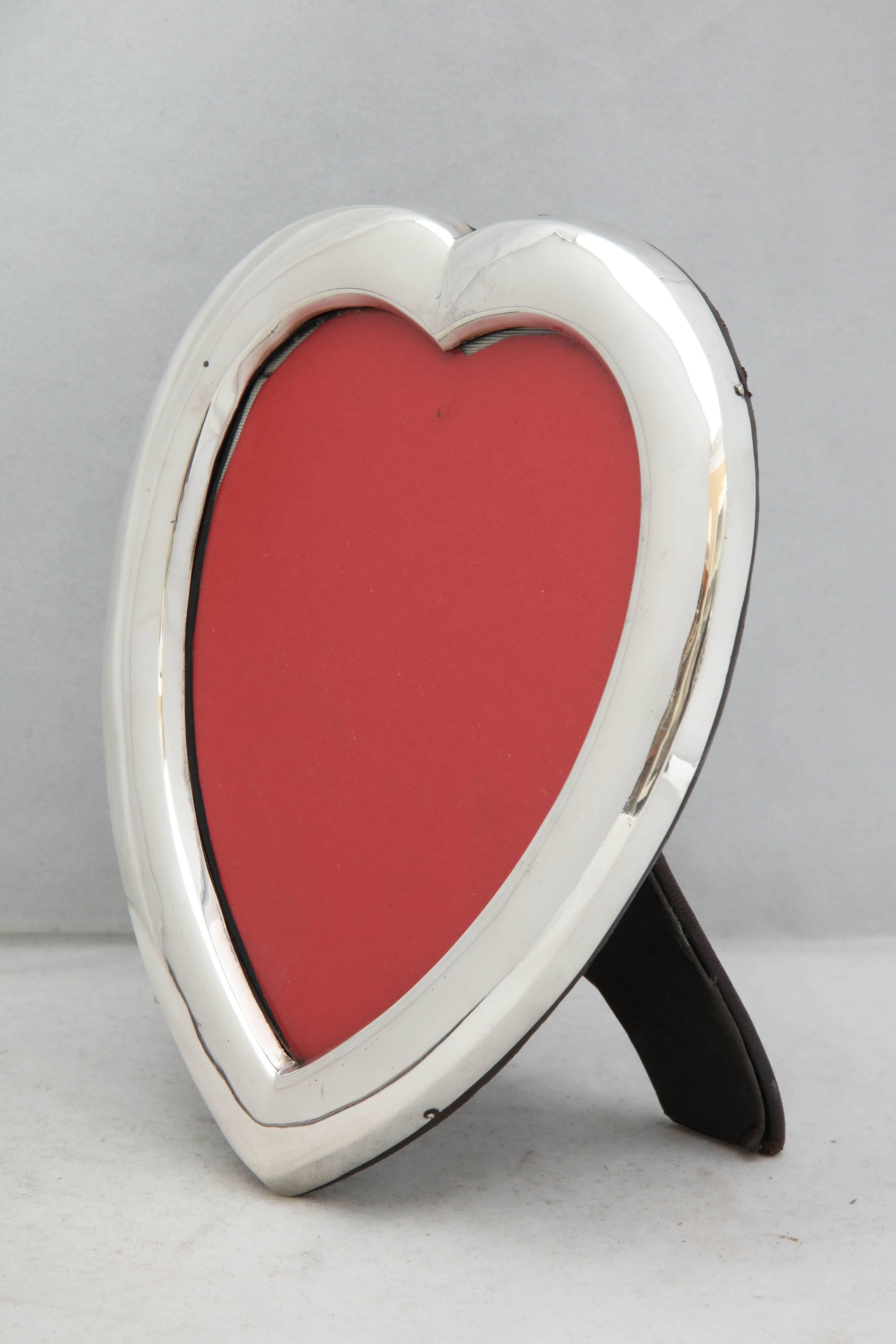 Edwardian Sterling Silver Heart-Form Picture Frame 1