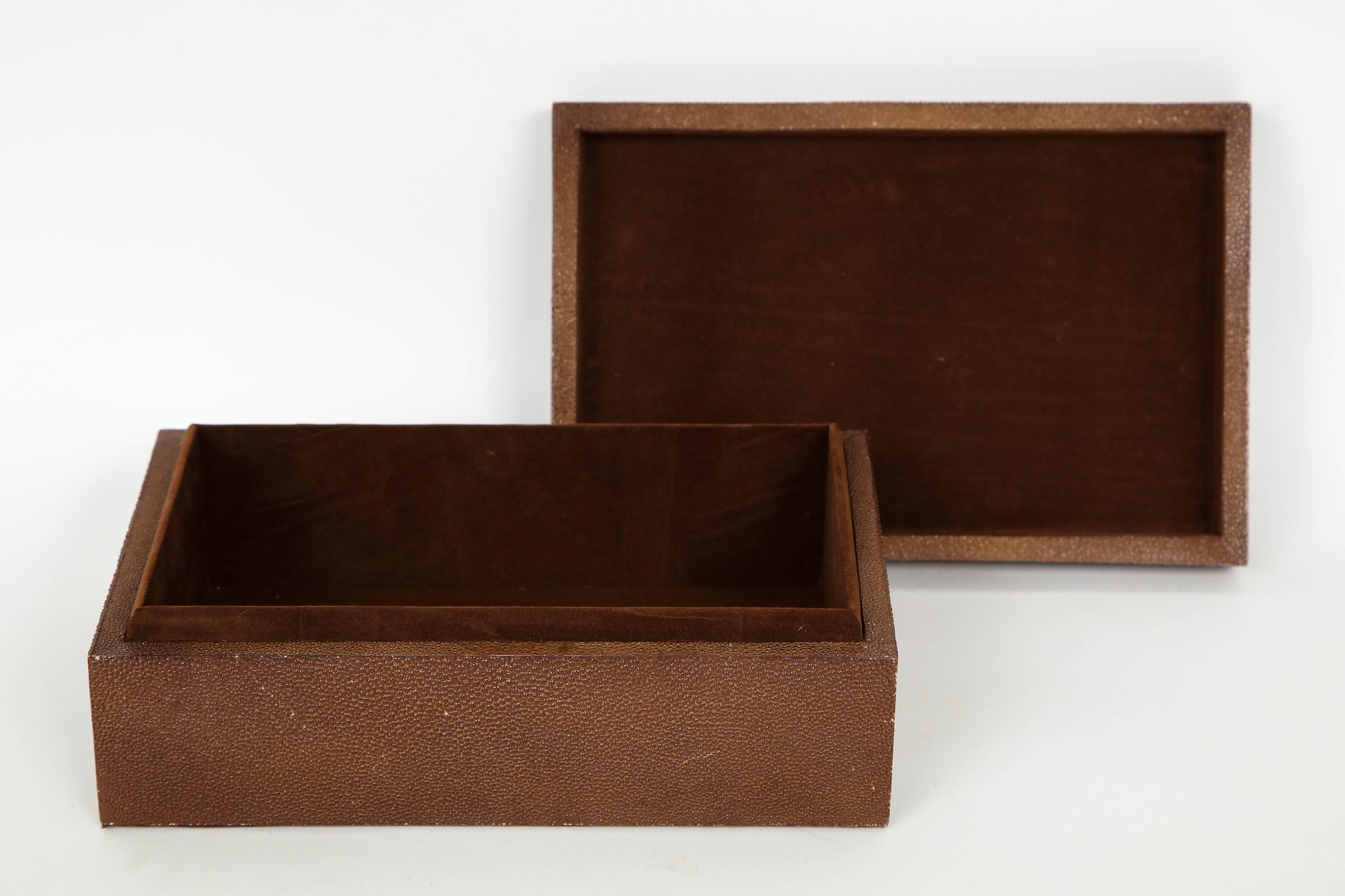 Organic Modern Cocoa Brown Shagreen Box