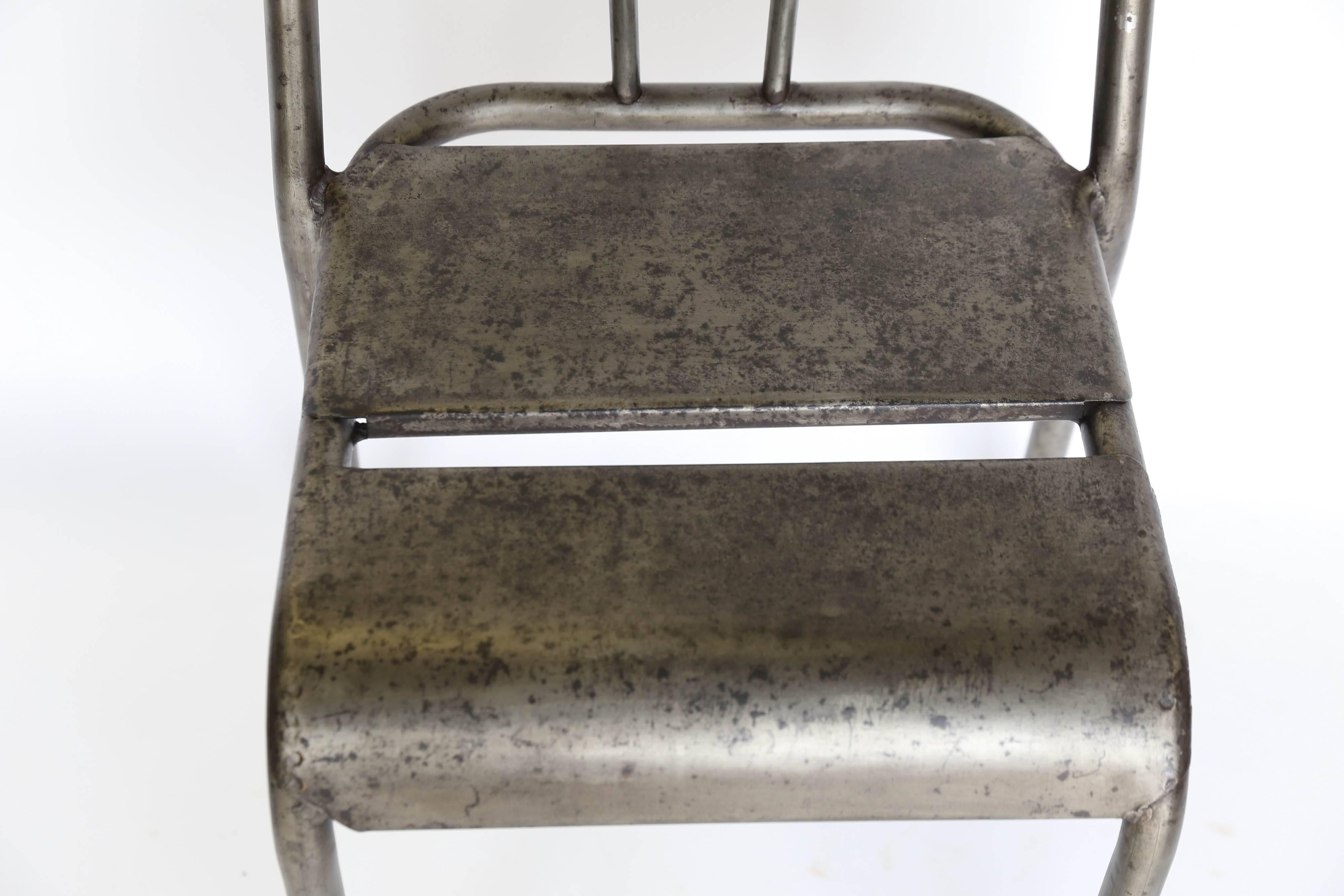 Vintage Metal Chair In Good Condition In Houston, TX