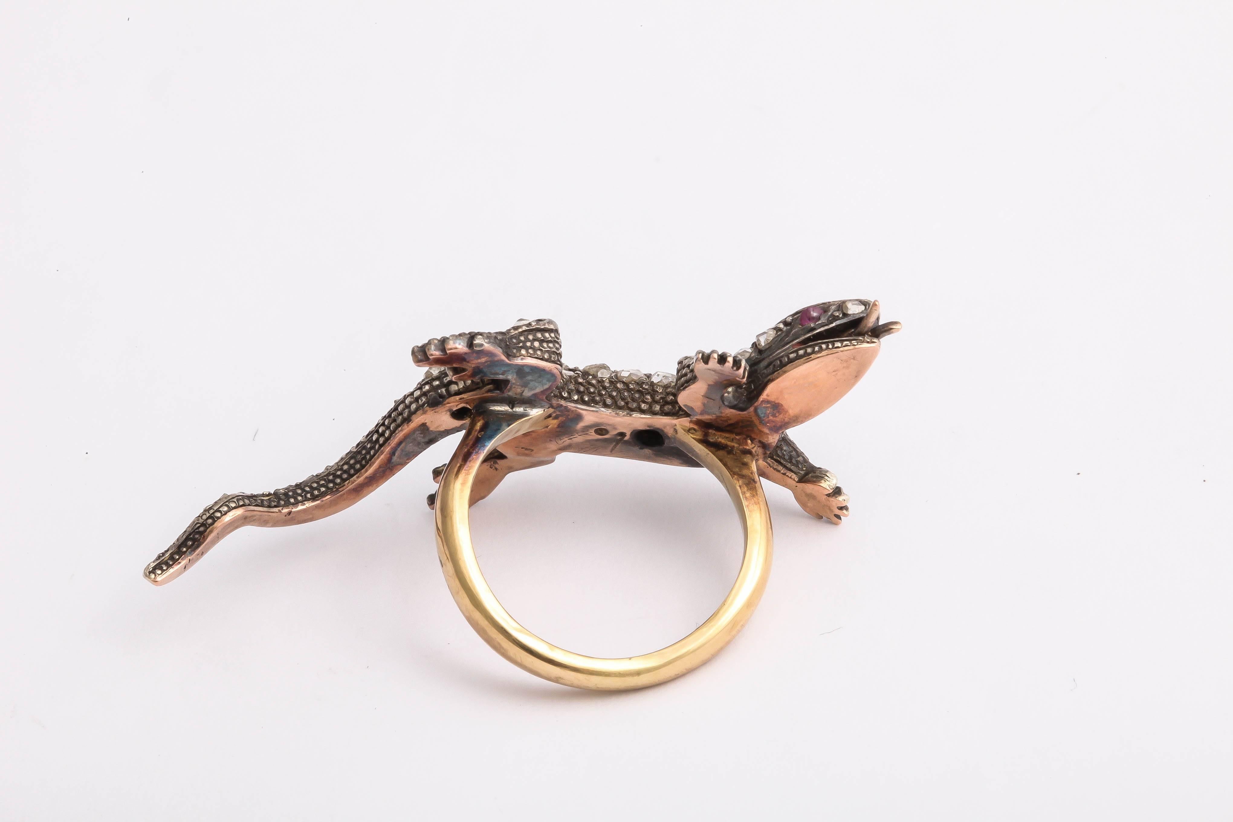 1890s Antique Diamond Gold Salamander Ring In Good Condition For Sale In New York, NY