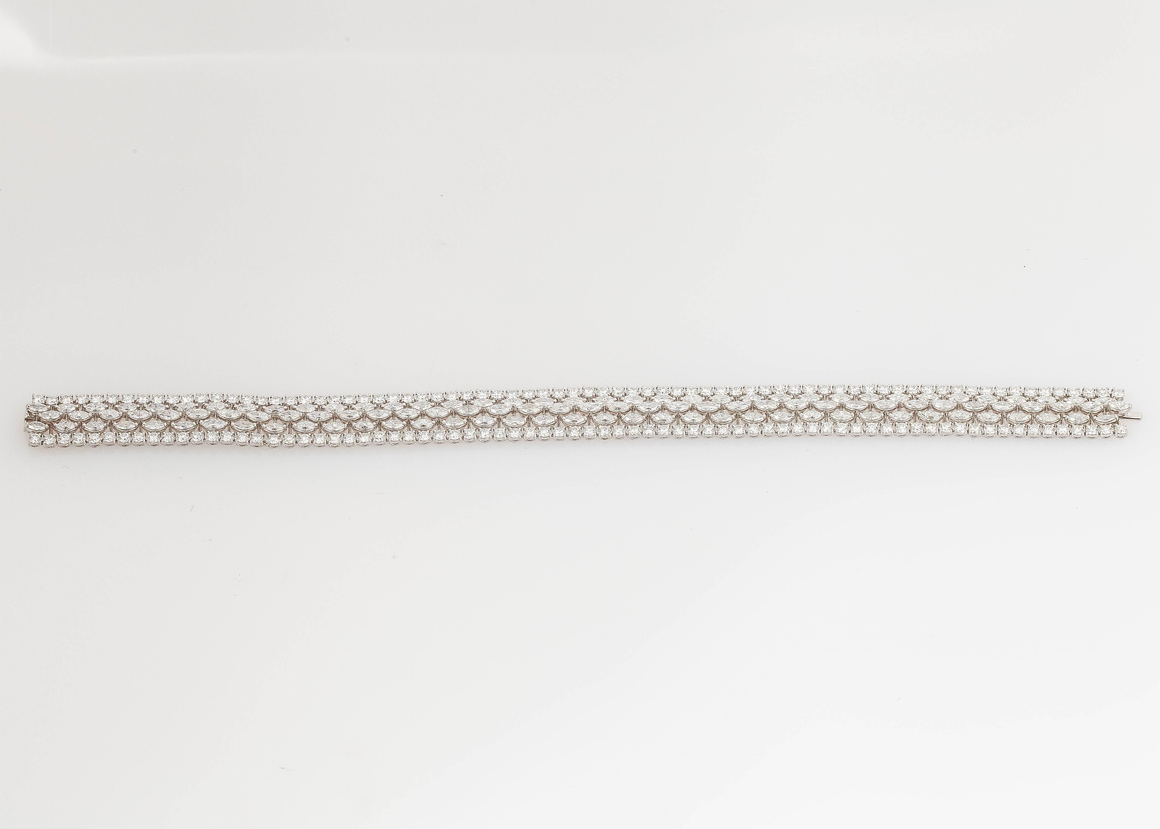 Women's Graff Stunning Diamond Platinum Choker Necklace