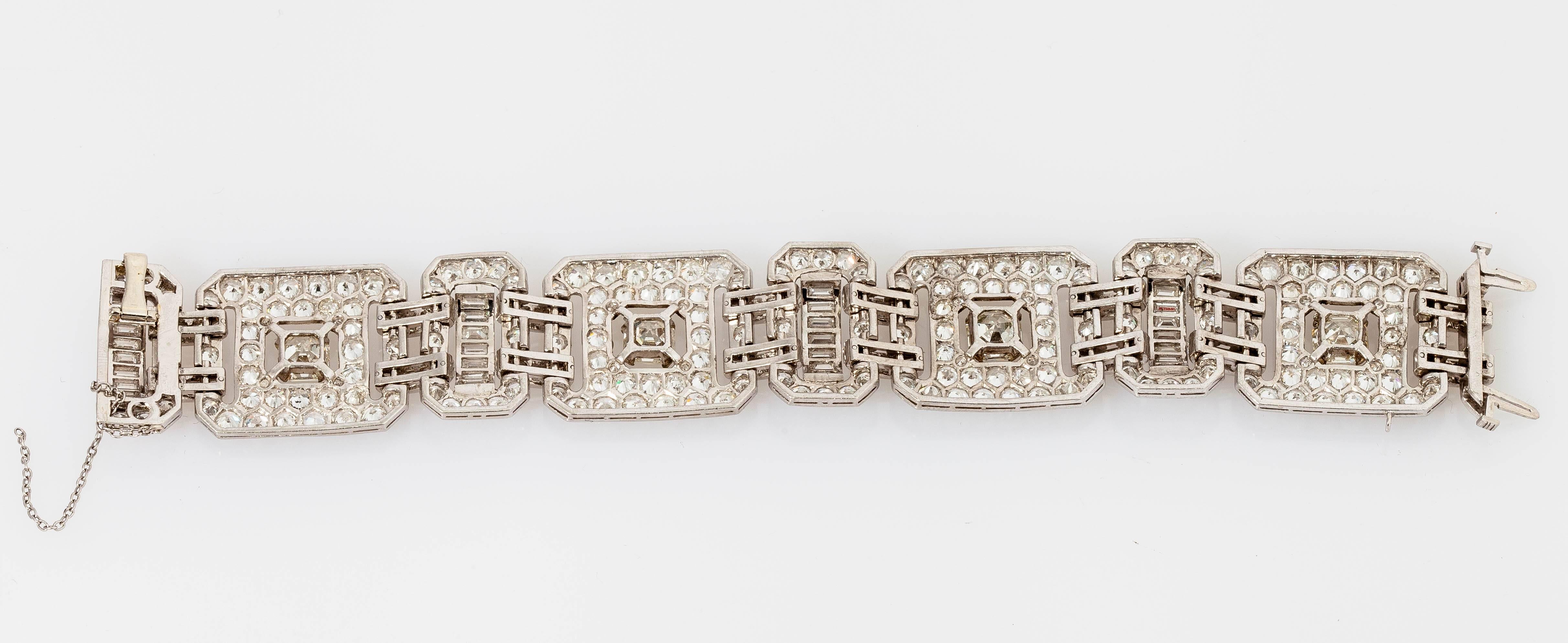Beautiful Art Deco Diamond Bracelet finely crafted in platinum with round brilliant cut diamonds weighing approx. 35.00 carats and 4 stones of diamonds which are certified by GIA weighing 1 DIA 1.85 KVS1; 1 DIA 1.71 J VS1; 1 DIA 1.63 J VS2; 1 DIA