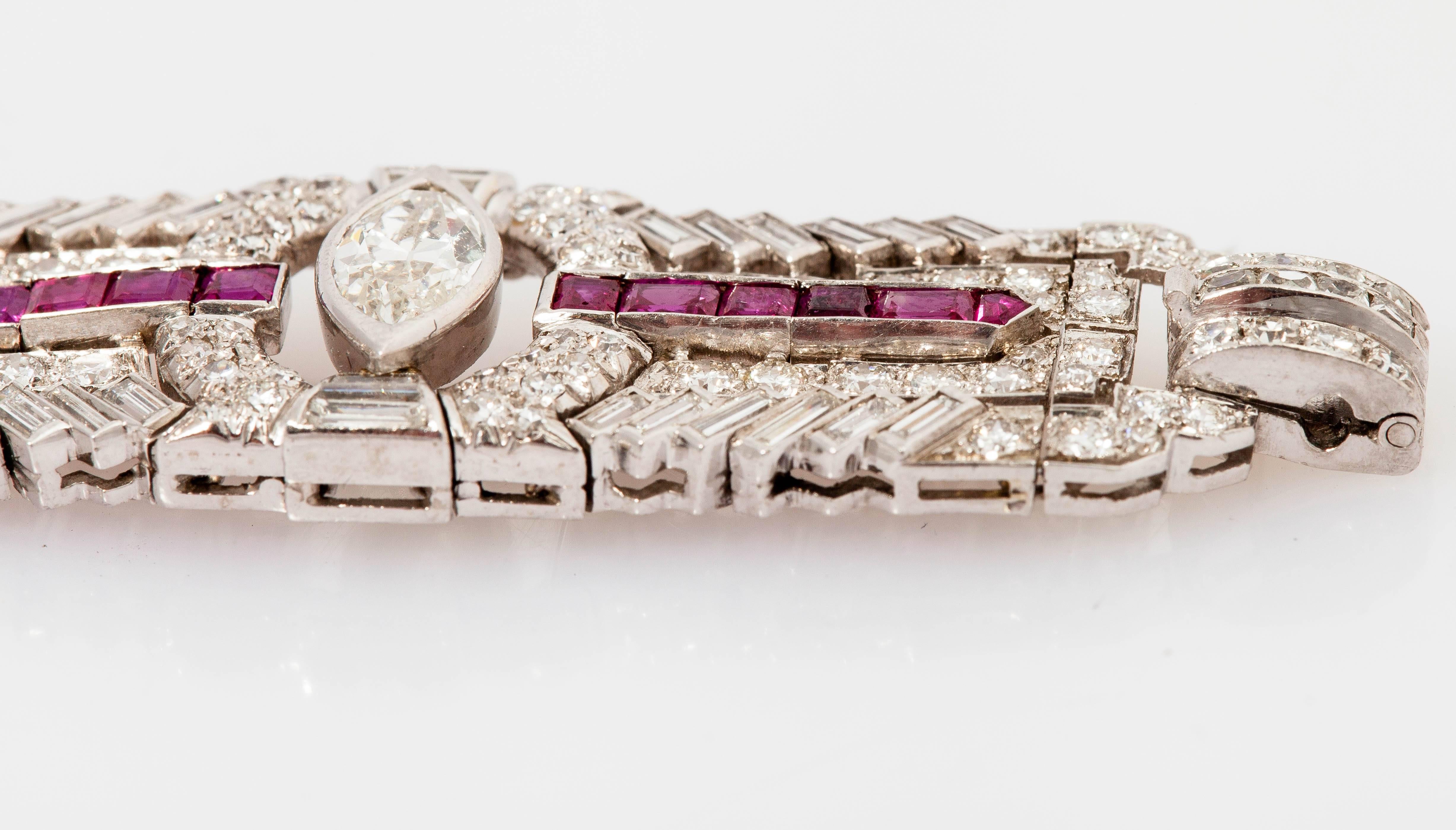 Ruby Diamond Platinum Art Deco Bracelet In New Condition For Sale In New York, NY