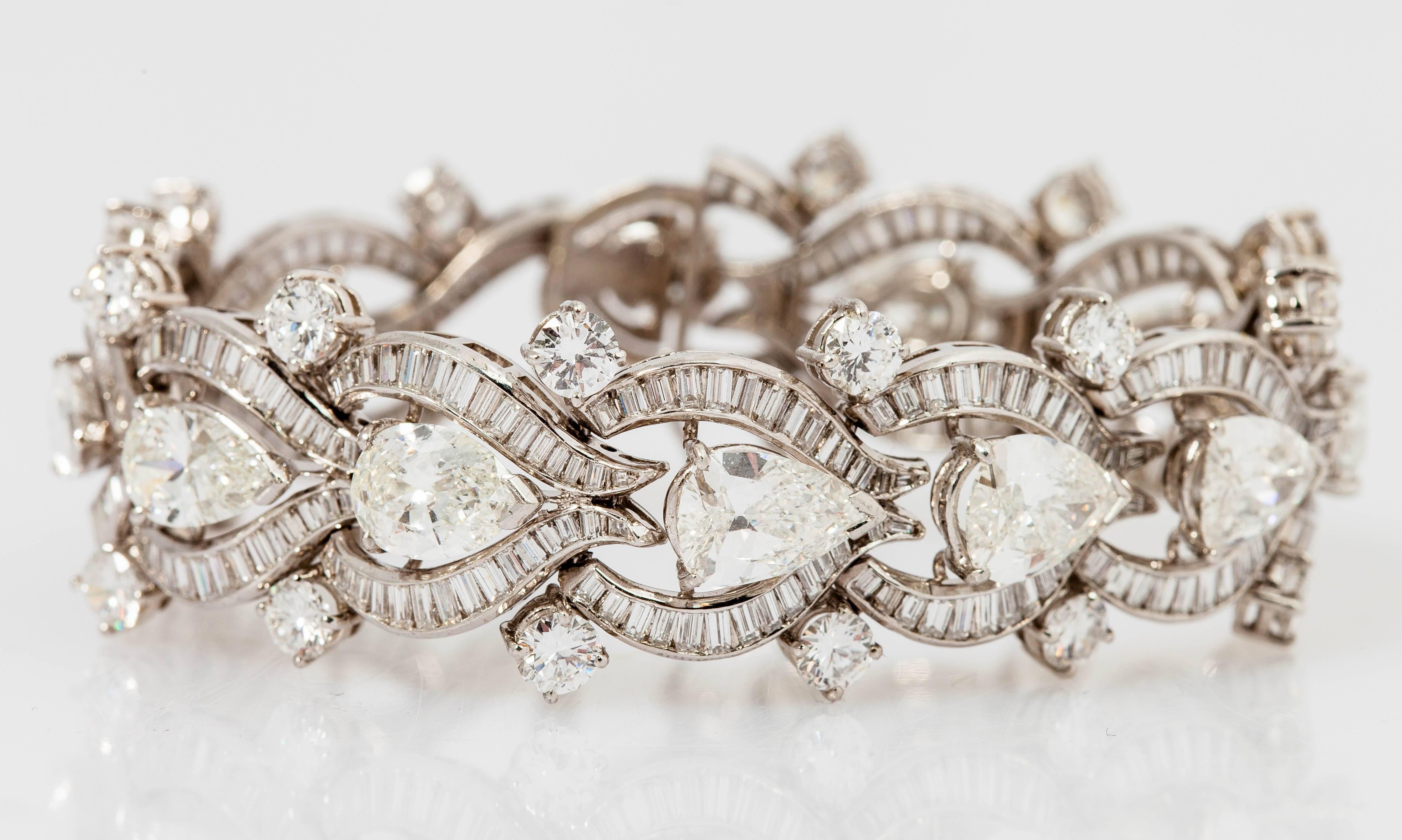 Bracelet en platine et diamants Neuf - En vente à New York, NY