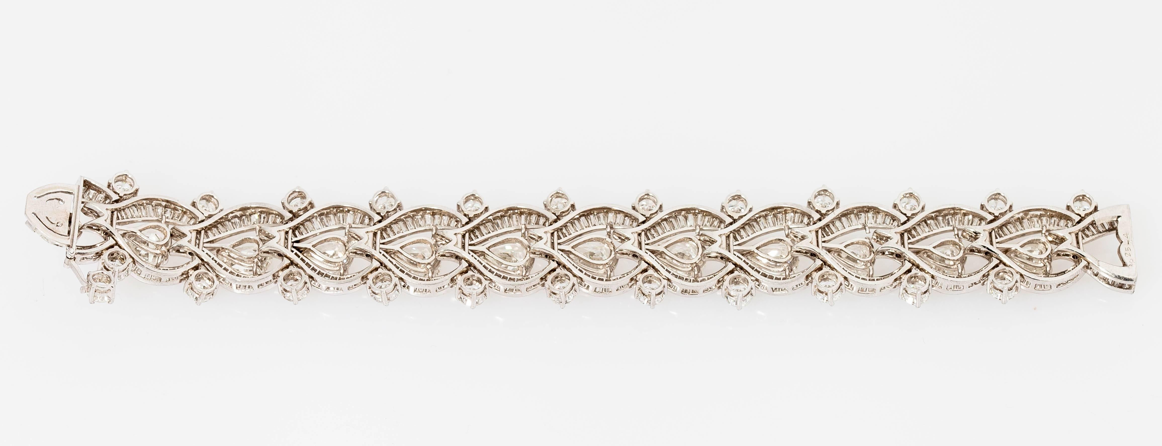 Women's Diamond Platinum Bracelet For Sale