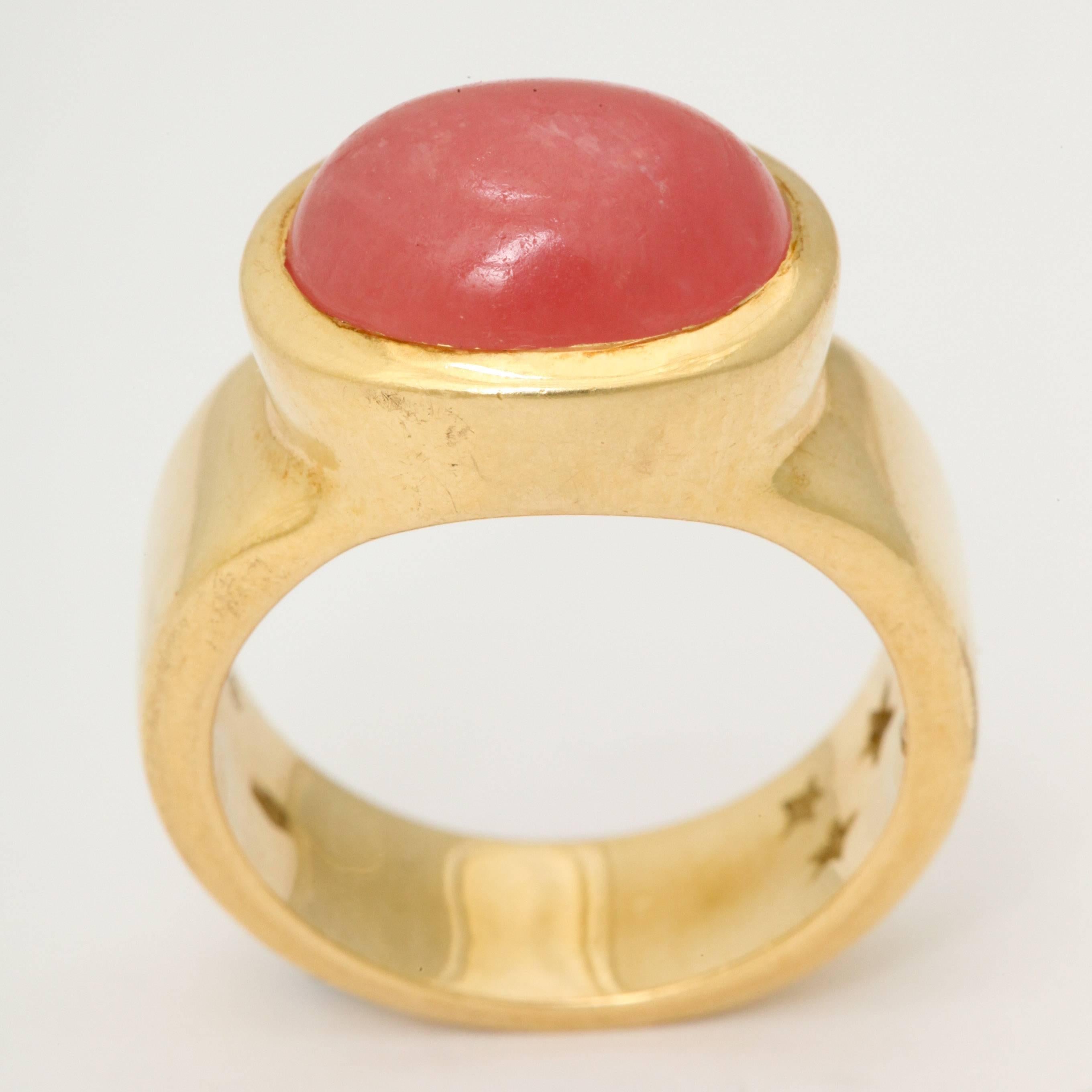 1970s H.Stern Cabochon Red Rhodochrosite Gold Unisex Hip Ring 4